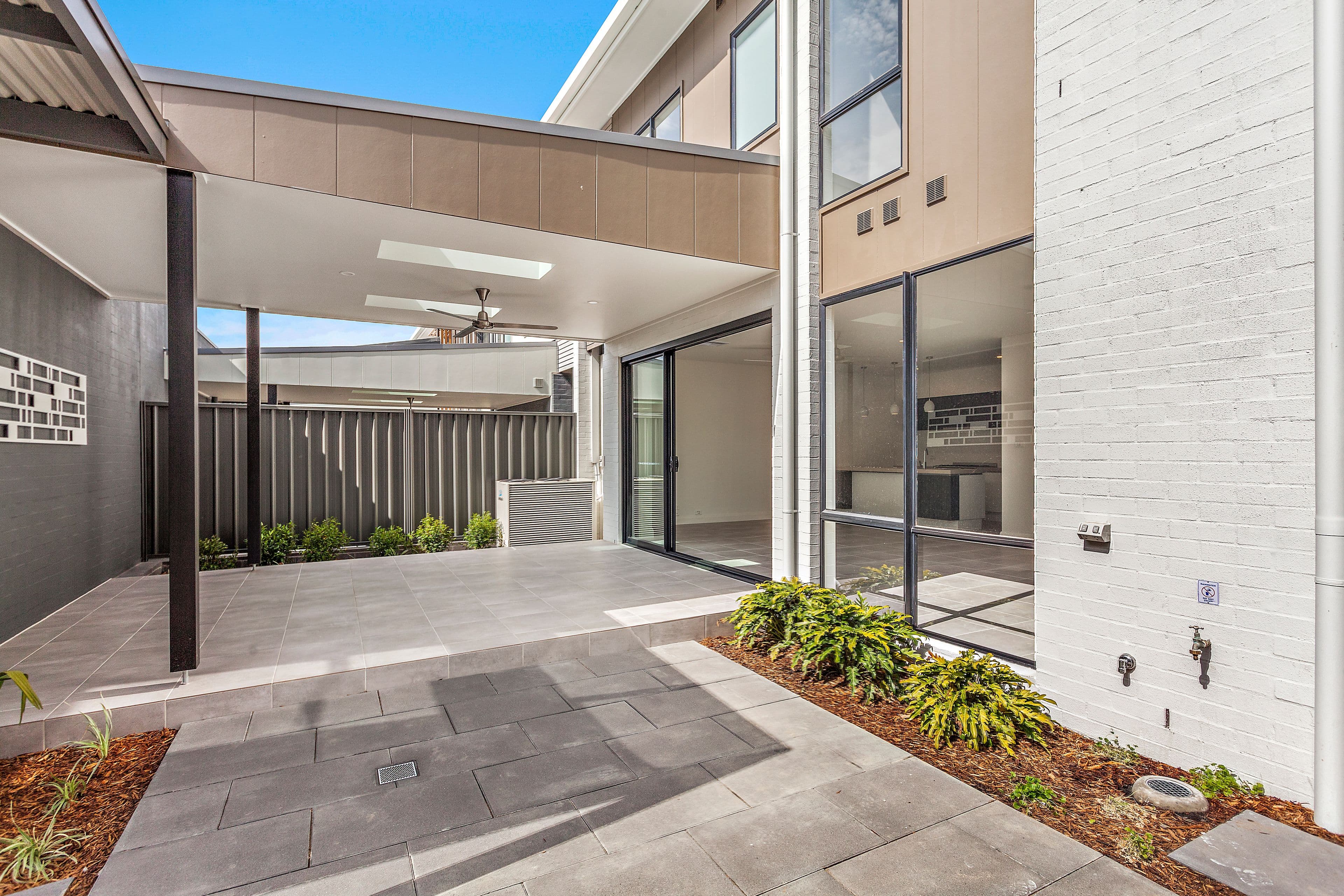 15 The Promontory Drive, Shell Cove - Thumbnail 3