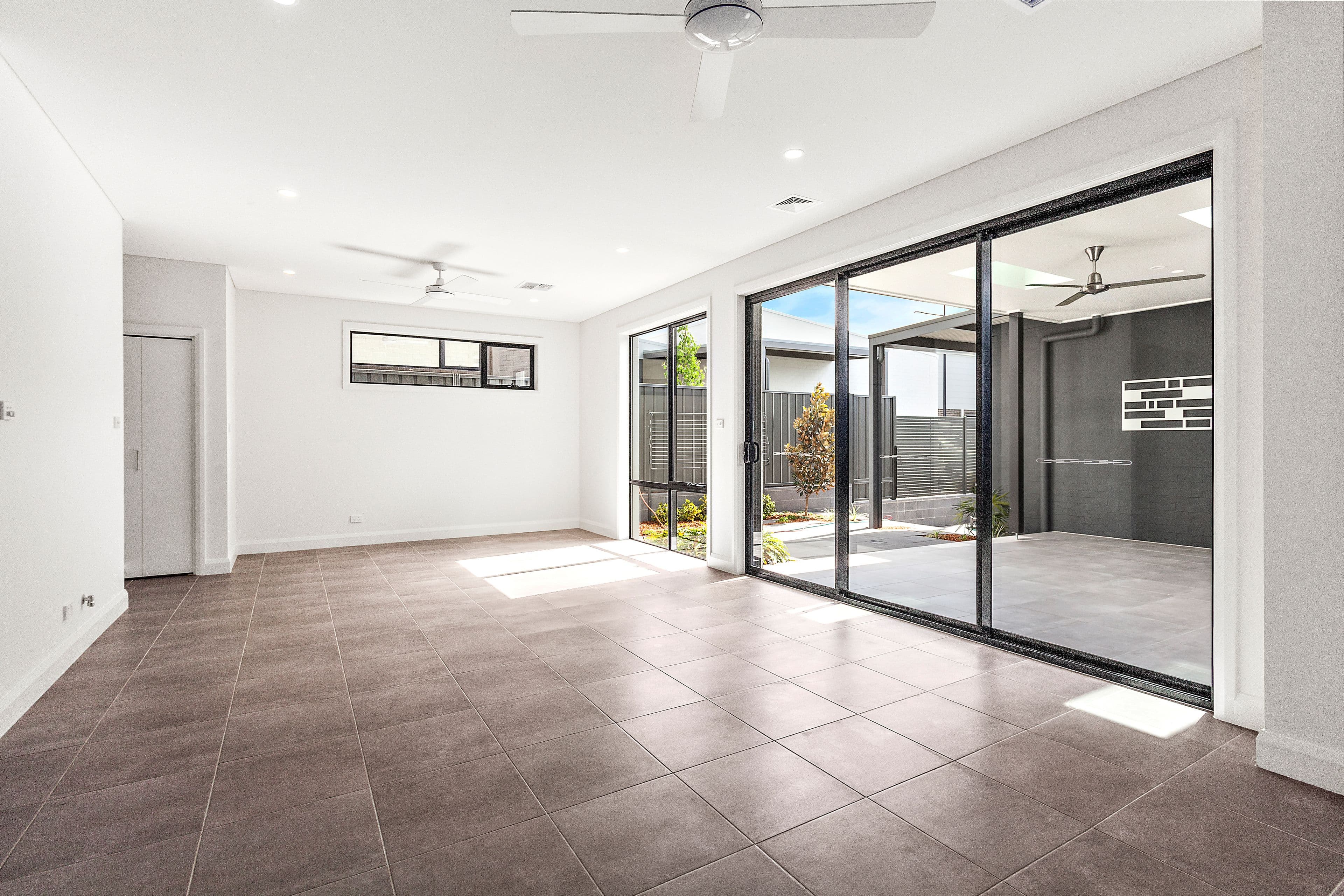 15 The Promontory Drive, Shell Cove - Thumbnail 5