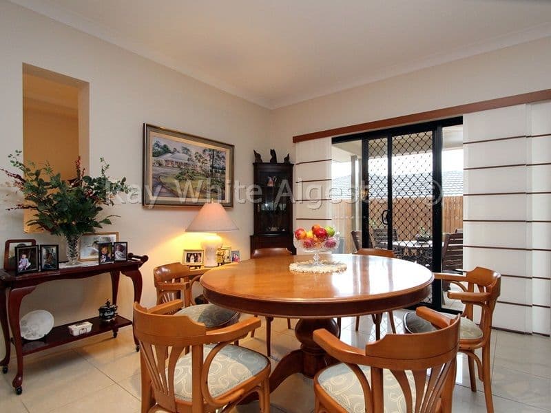 15 Watarrka Drive, Parkinson QLD 4115, Parkinson - Thumbnail 5