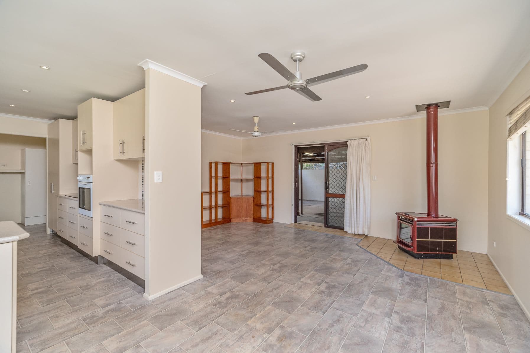 27 Brisbane Street, Beaudesert QLD 4285, Beaudesert - Thumbnail 3