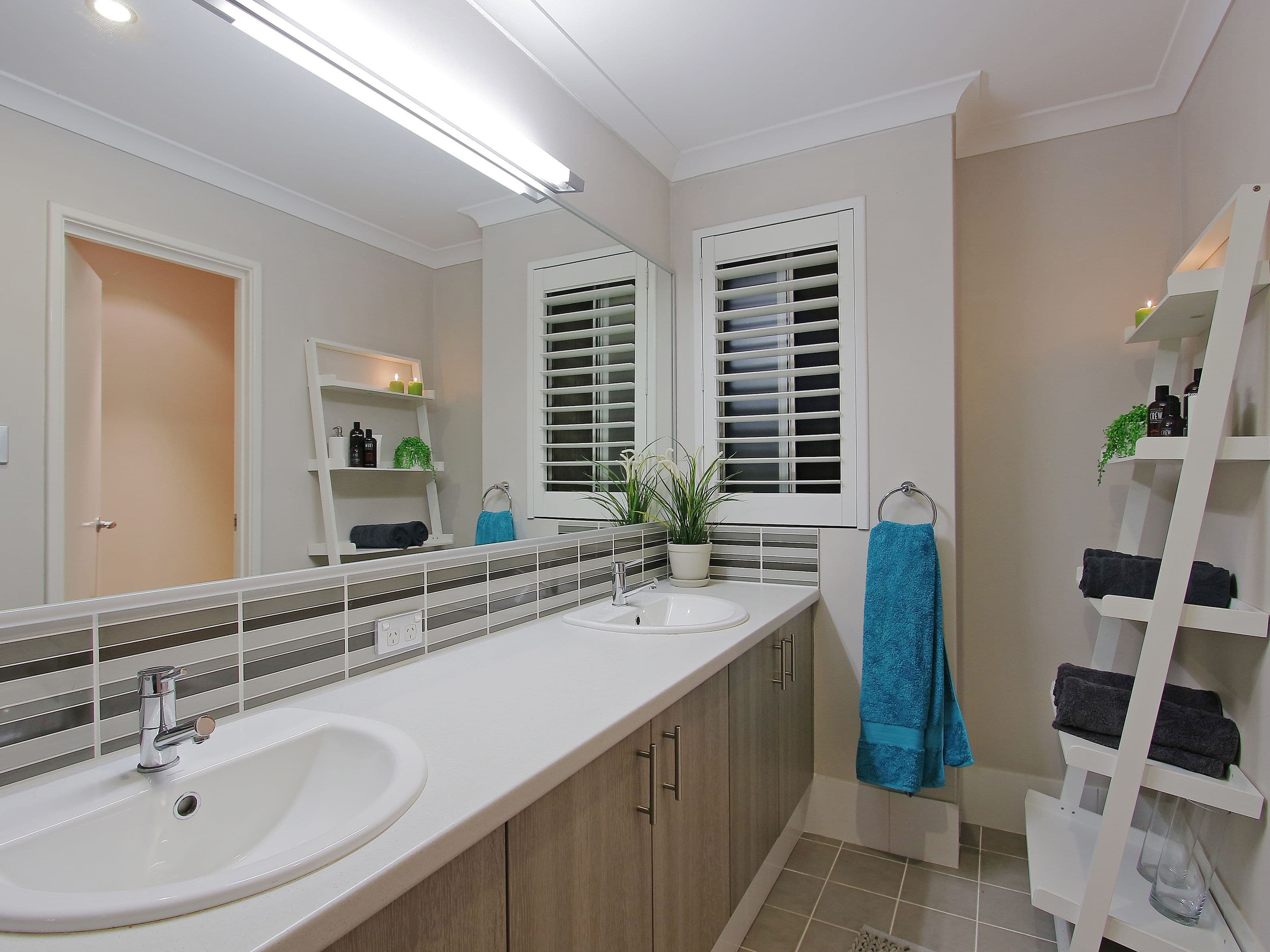 115 Piara Drive, Piara Waters WA 6112, Piara Waters - Thumbnail 4