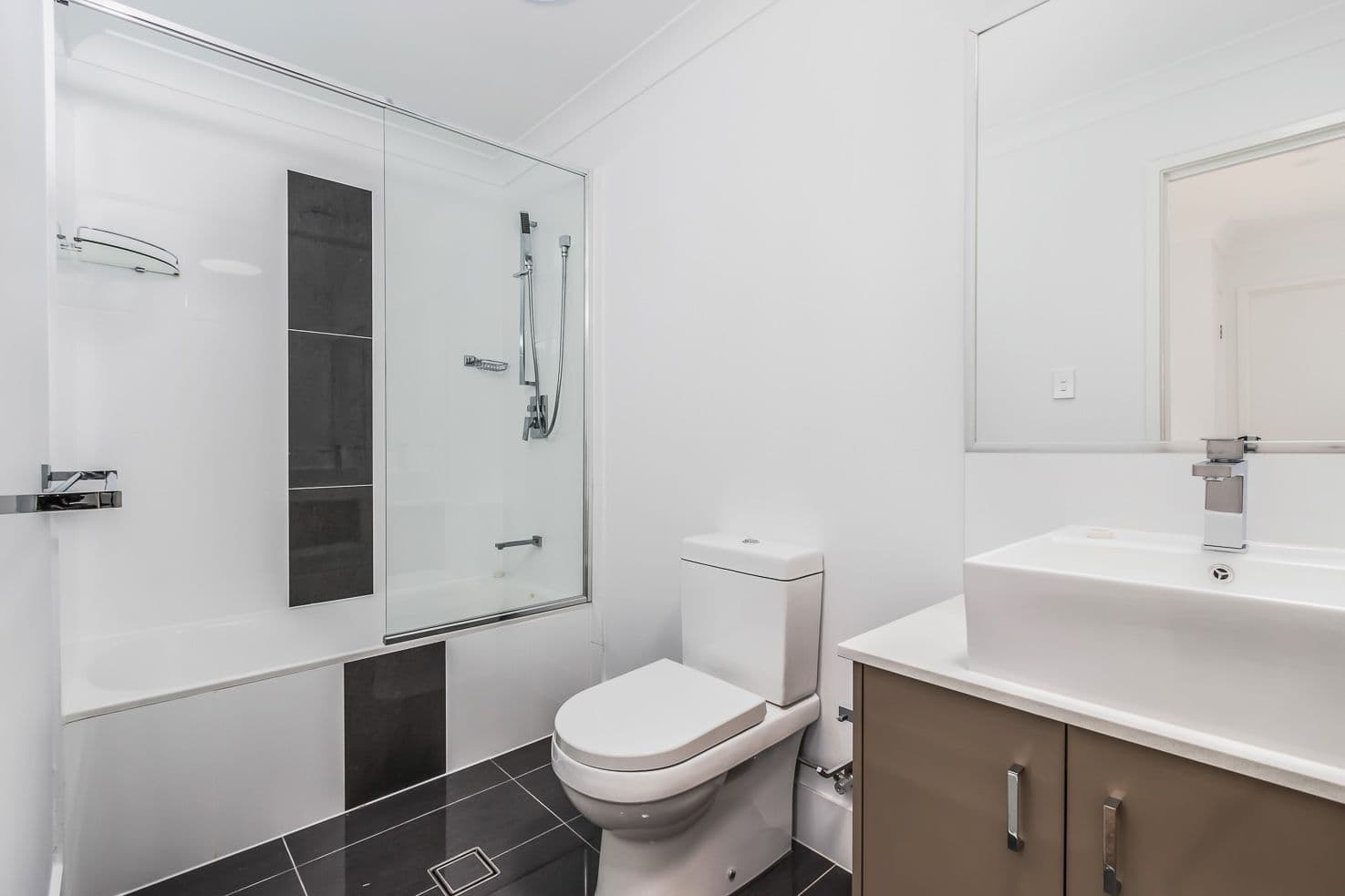 30 Taylor Place, Mackenzie QLD 4156, Mackenzie - Thumbnail 6