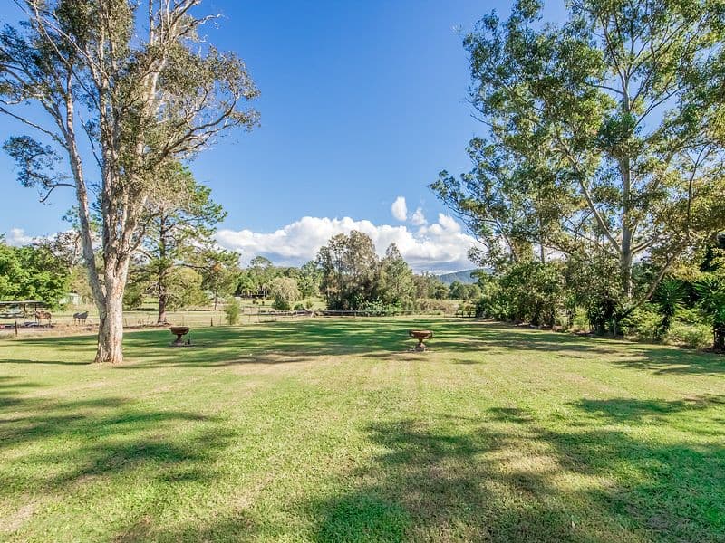 31 Ruth Terrace, Oxenford QLD 4210, Oxenford - Thumbnail 3