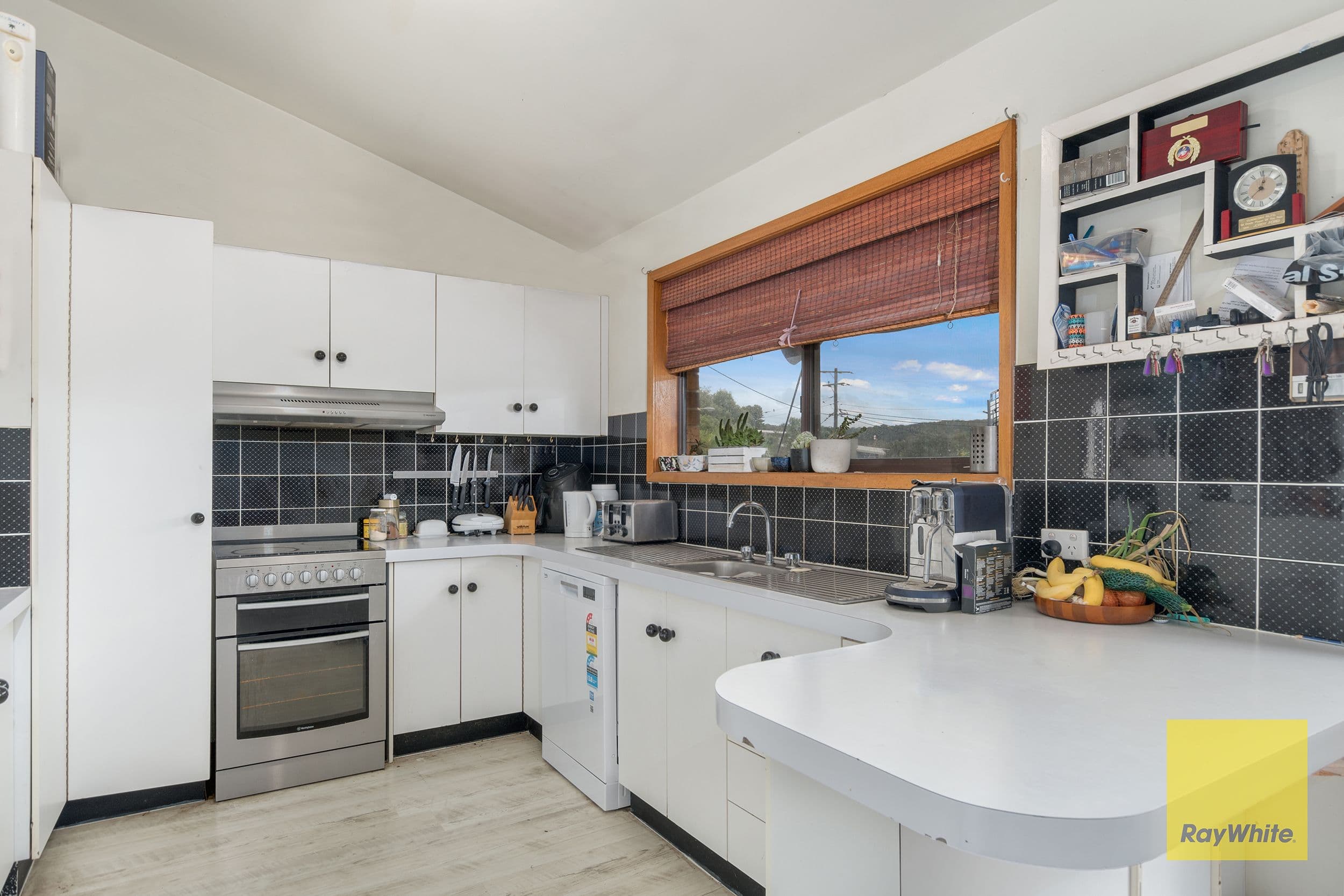 508 Ocean Beach Road, Umina Beach NSW 2257, Umina Beach - Thumbnail 7