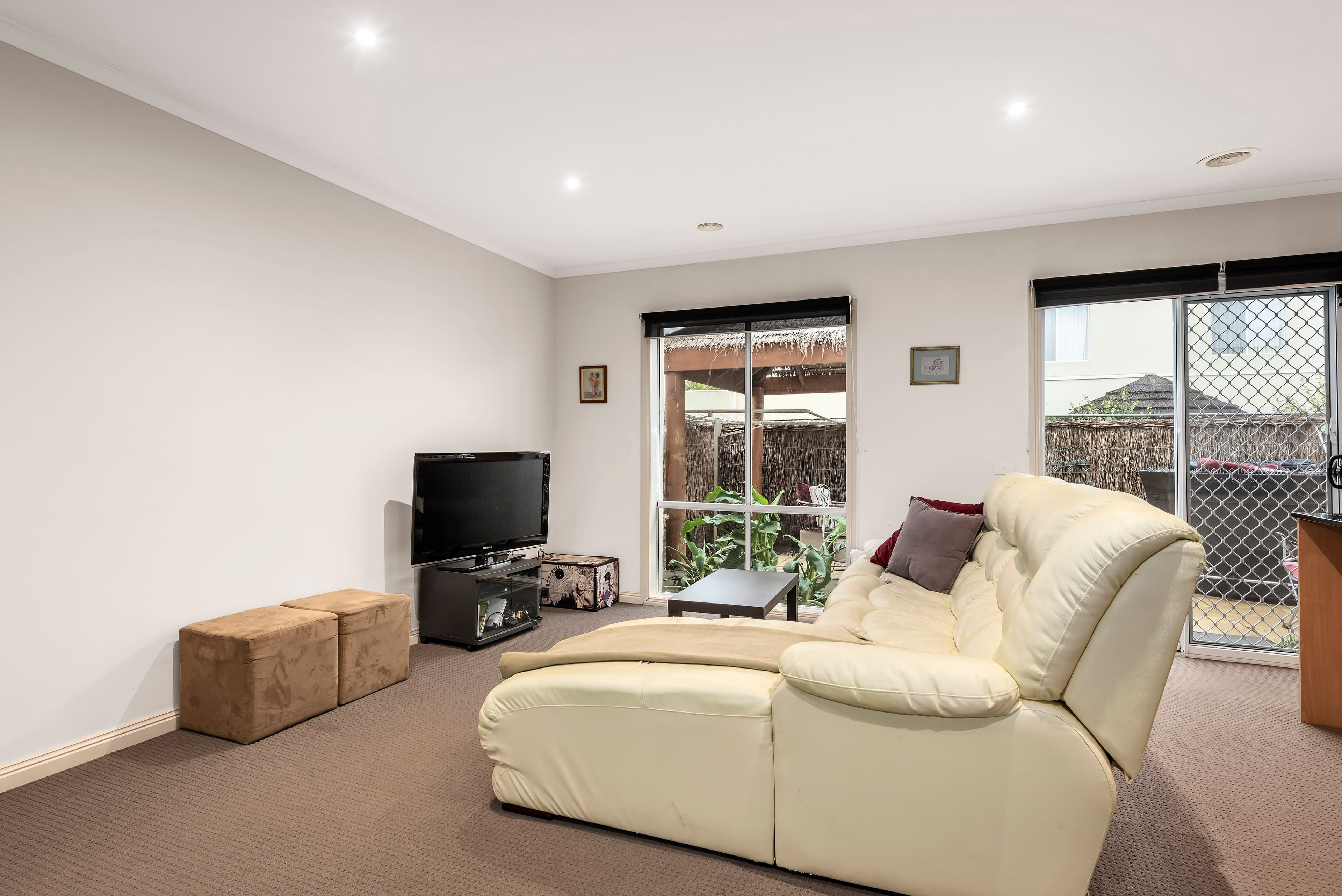 119 Sovereign Manors Crescent, Rowville VIC 3178, Rowville - Thumbnail 3
