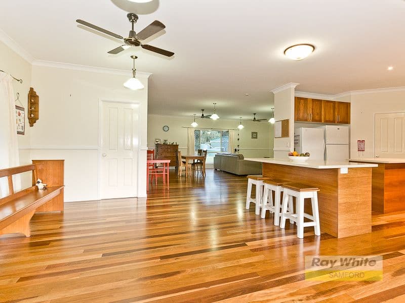 12 Currell Circuit, SAMFORD VALLEY QLD 4520, Samford Valley - Thumbnail 4
