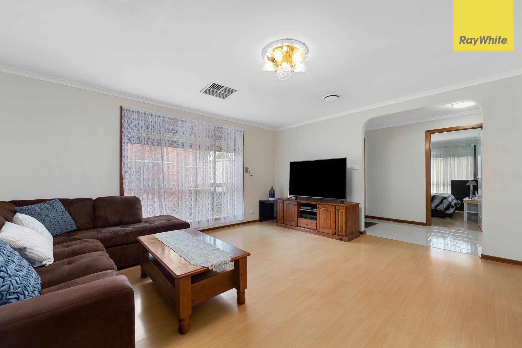 95 Mulhall Drive, St Albans VIC 3021, St Albans - Thumbnail 2