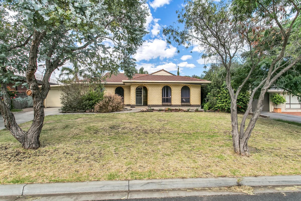 20 Roberts Crescent, Hope Valley SA 5090, Hope Valley - Image 1