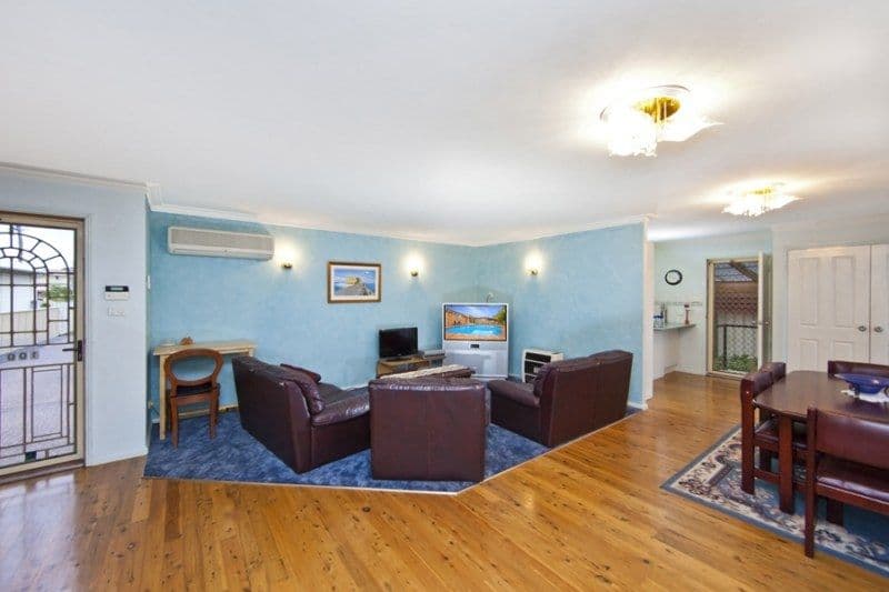 100A  Morgan Street, MEREWETHER NSW 2291, Merewether - Thumbnail 2