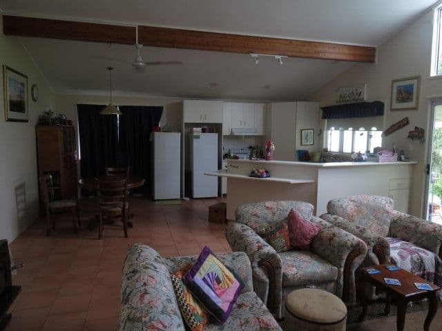 36 Elmer Street, Roma QLD 4455, Roma - Thumbnail 5