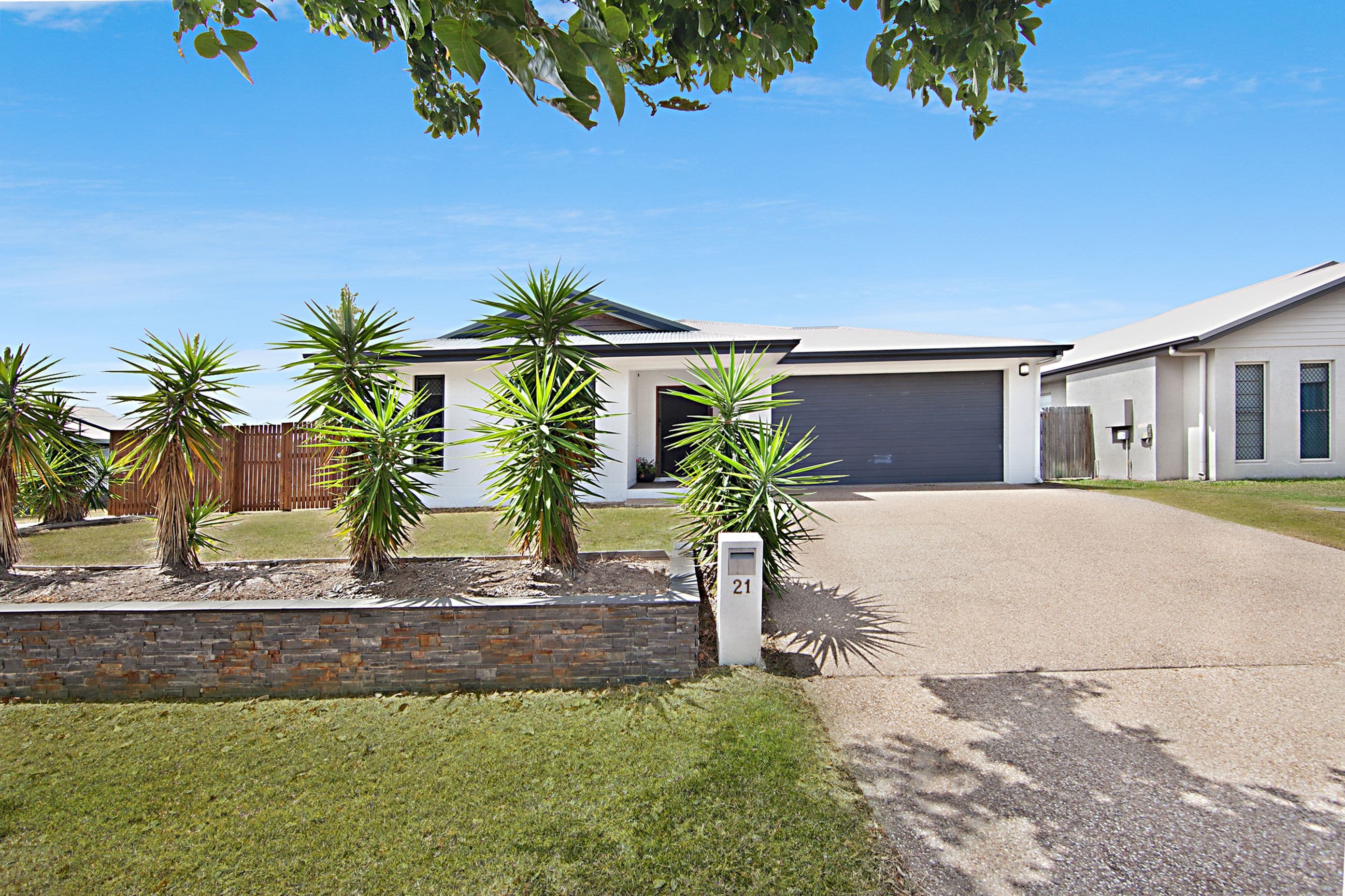 21 Sanctum Boulevard, Mount Low QLD 4818, Mount Low - Thumbnail 2