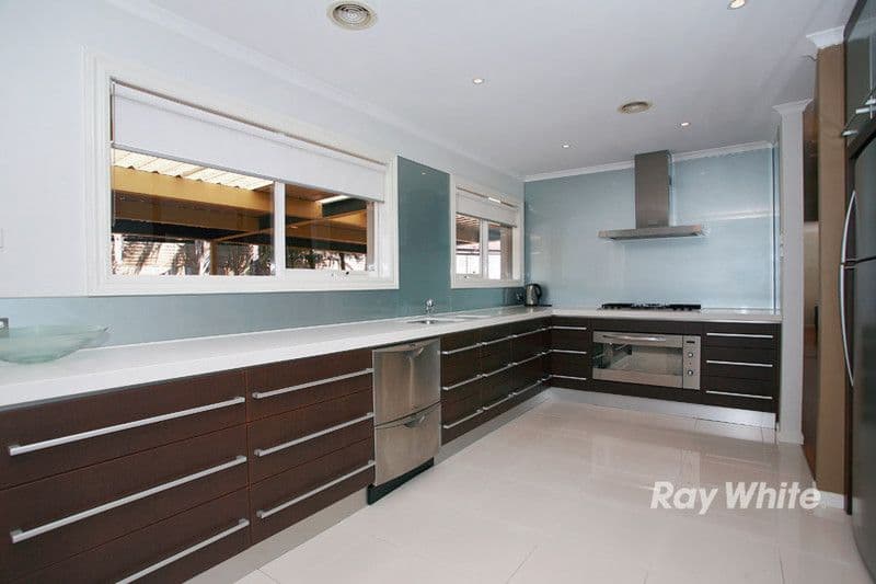 6 Matthews Place, DANDENONG NORTH VIC 3175, Dandenong North - Thumbnail 2