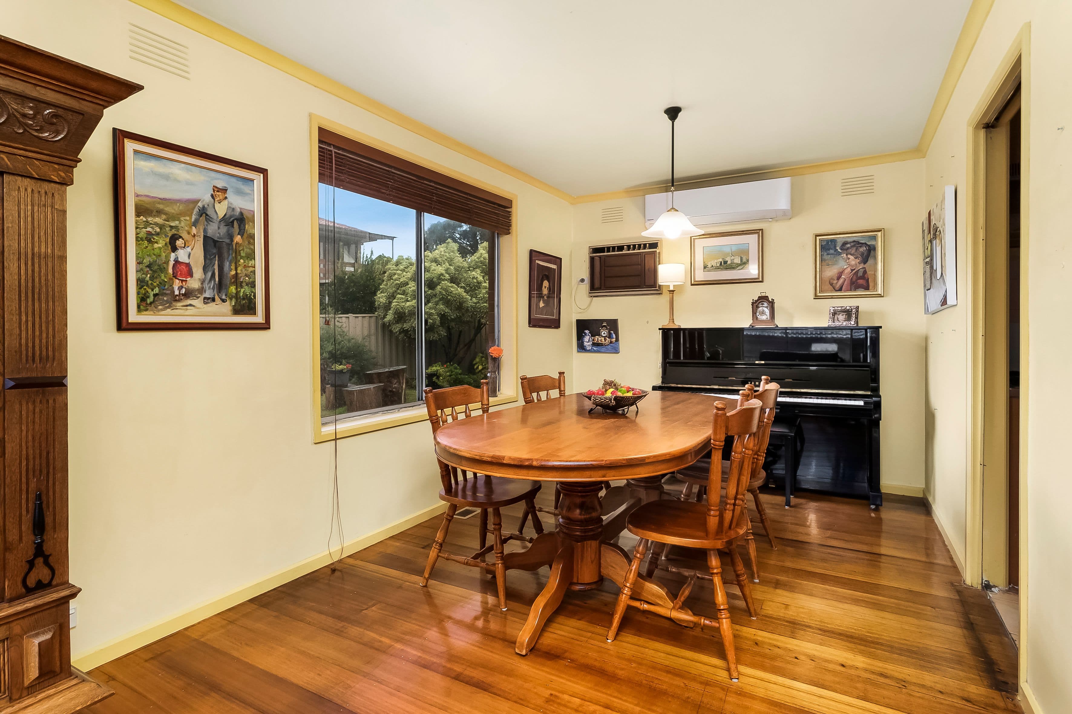 323 Springvale Road, Forest Hill - Thumbnail 3