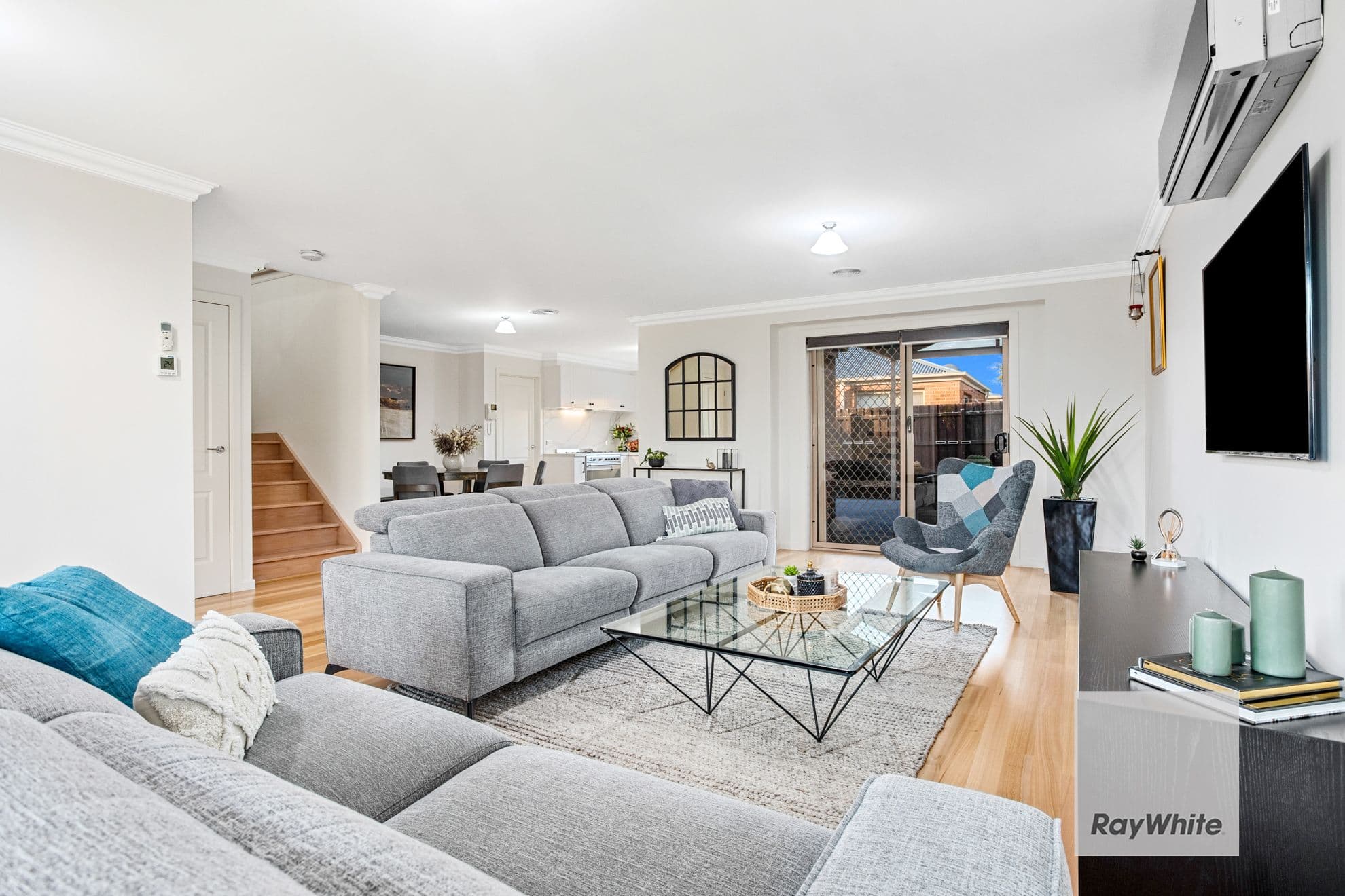 7 Westminster Avenue, Hillside VIC 3037, Hillside - Thumbnail 3