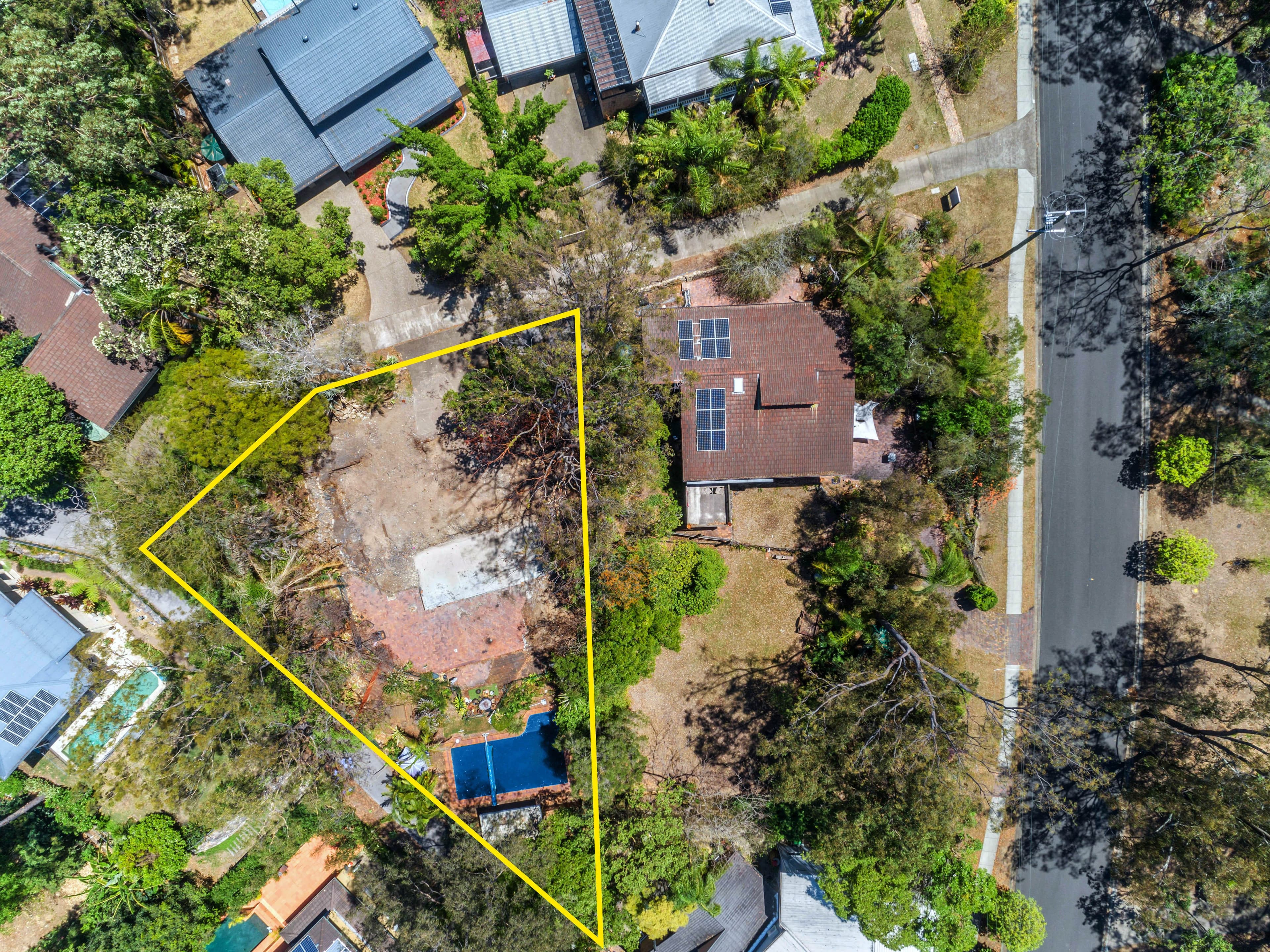 19 Ludlow Street, Chapel Hill QLD 4069, Chapel Hill - Thumbnail 2