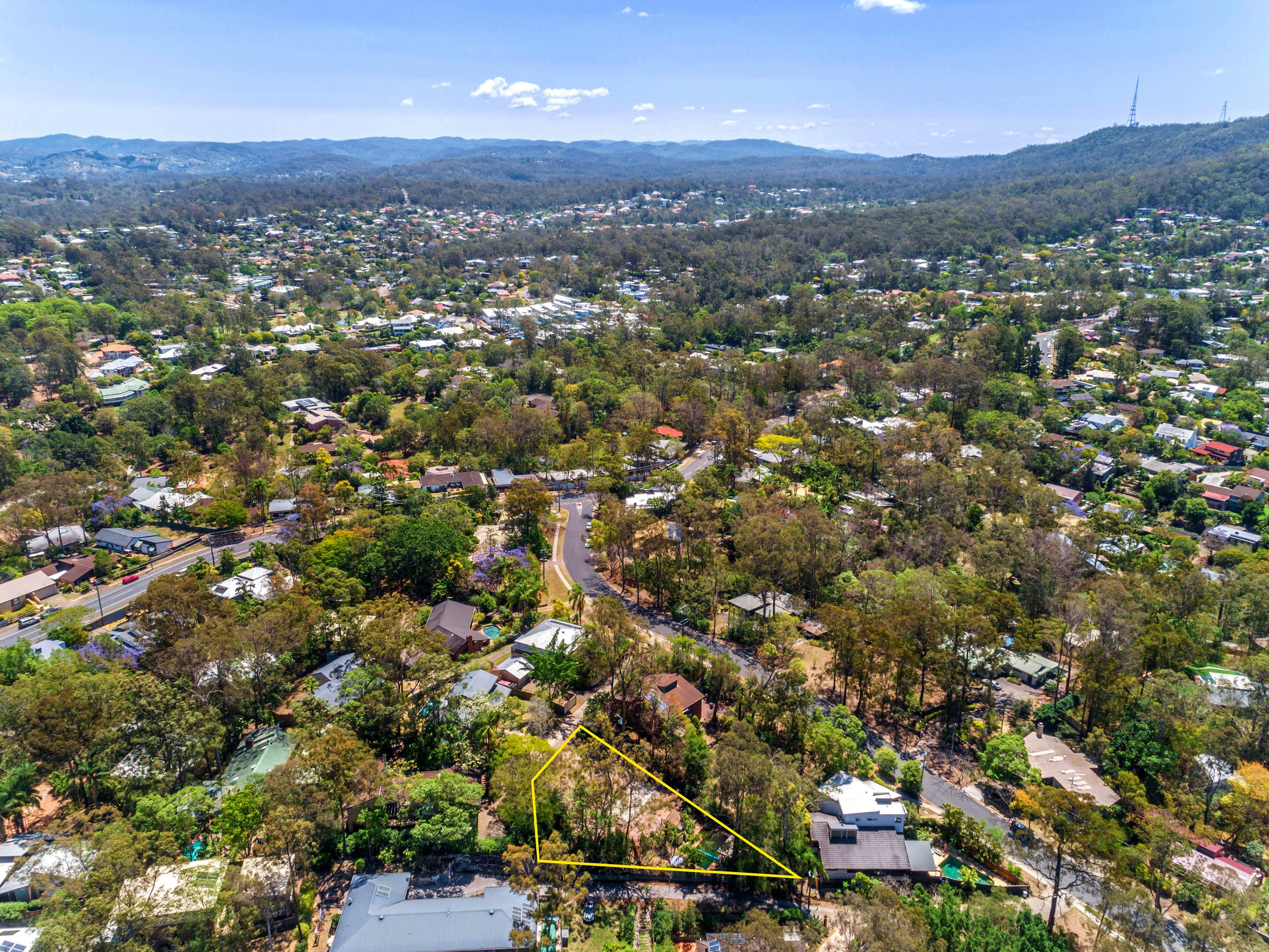 19 Ludlow Street, Chapel Hill QLD 4069, Chapel Hill - Thumbnail 6