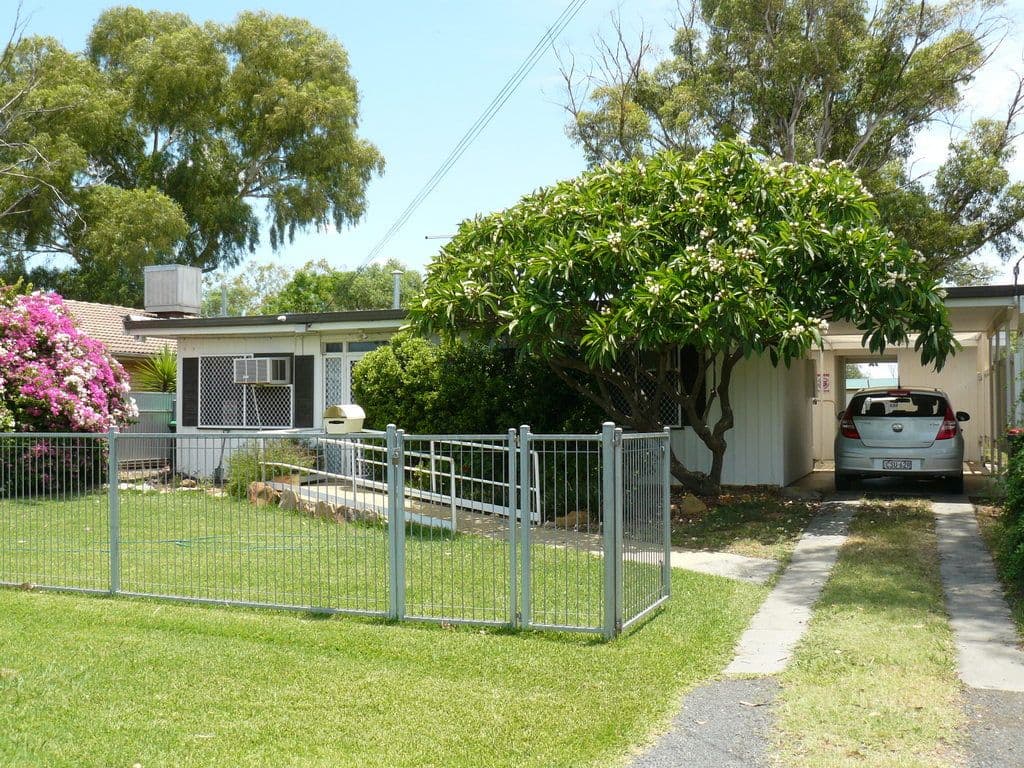 305 Edward Street, Moree - Image 1