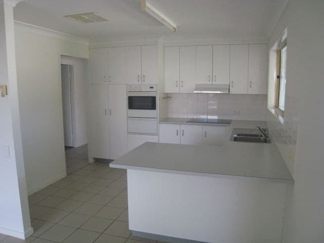 49 Ironwood Street, Crestmead, QLD, 4132, Crestmead - Thumbnail 2