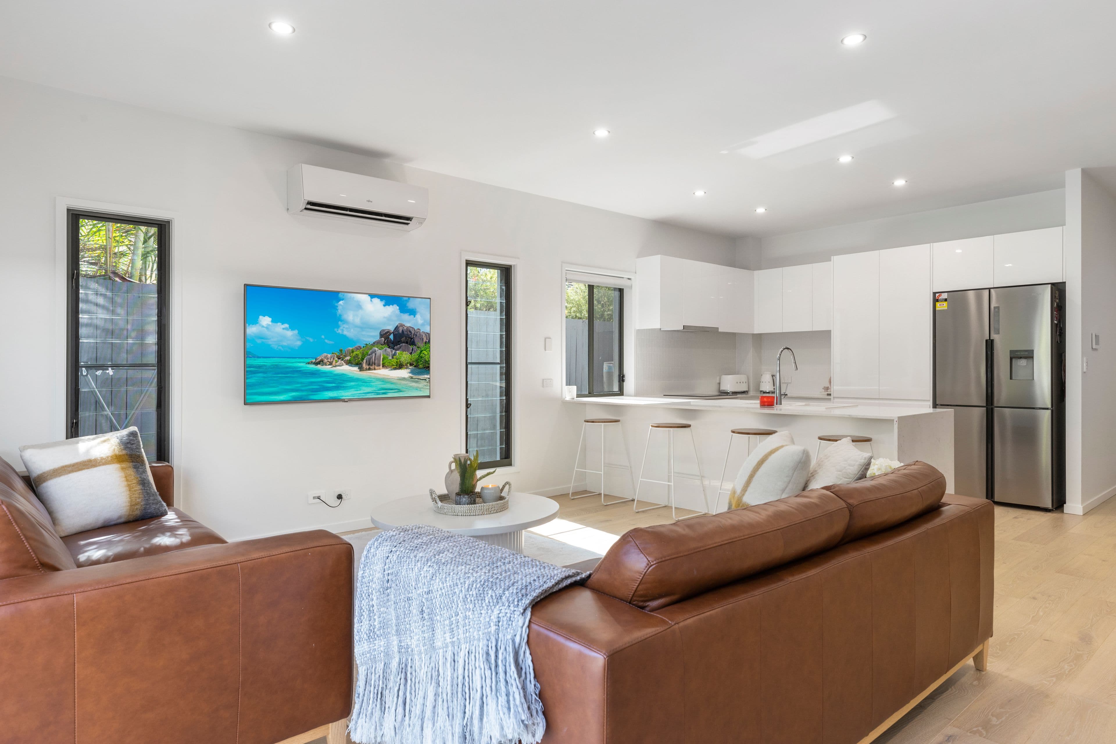 13 Wildwood Court, Surfers Paradise QLD 4217, Surfers Paradise - Thumbnail 2
