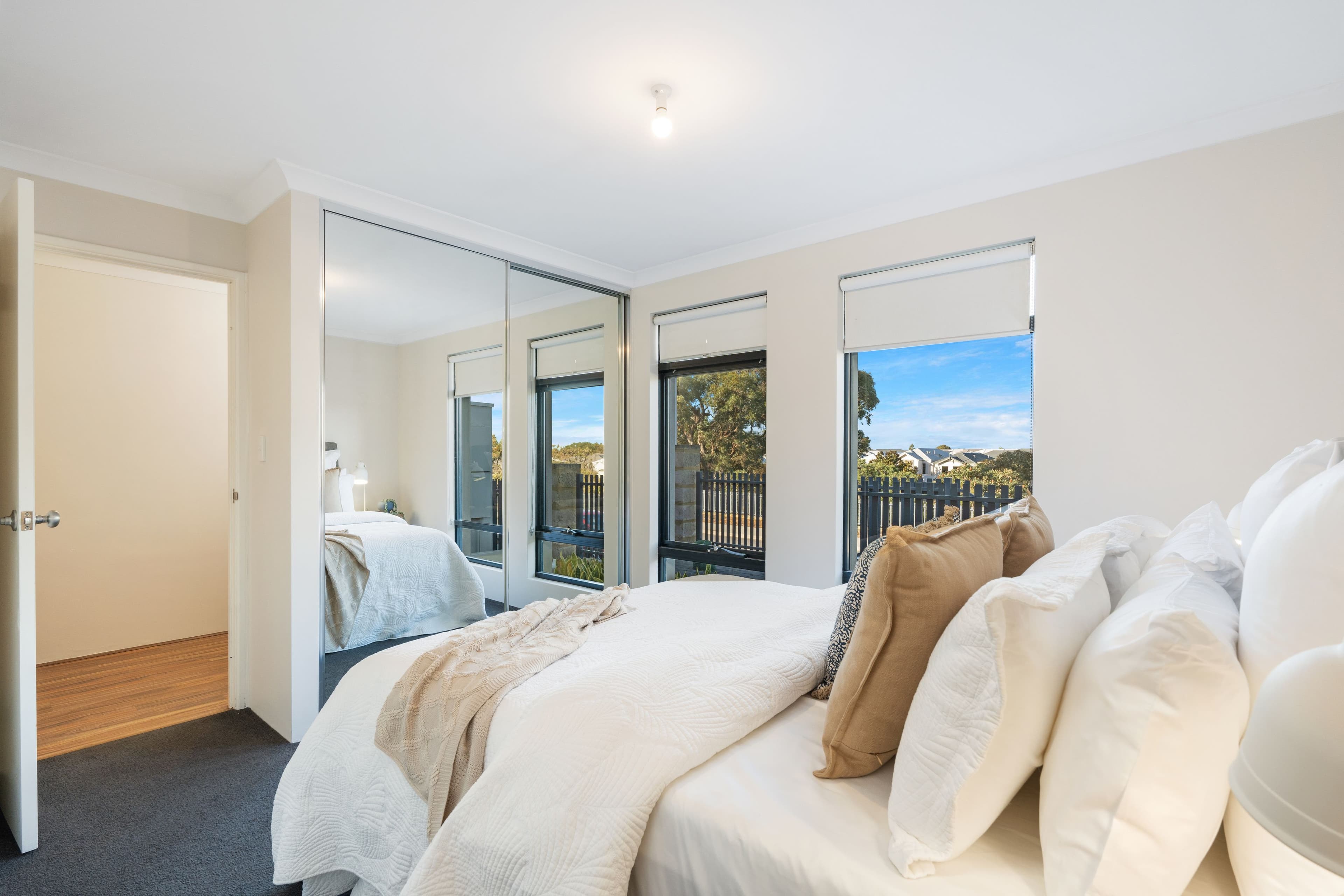 12 Pickering Gardens, Alkimos WA 6038, Alkimos - Thumbnail 3