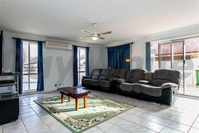 2 Gleneagles Way, GLENMORE PARK NSW 2745, Glenmore Park - Thumbnail 2