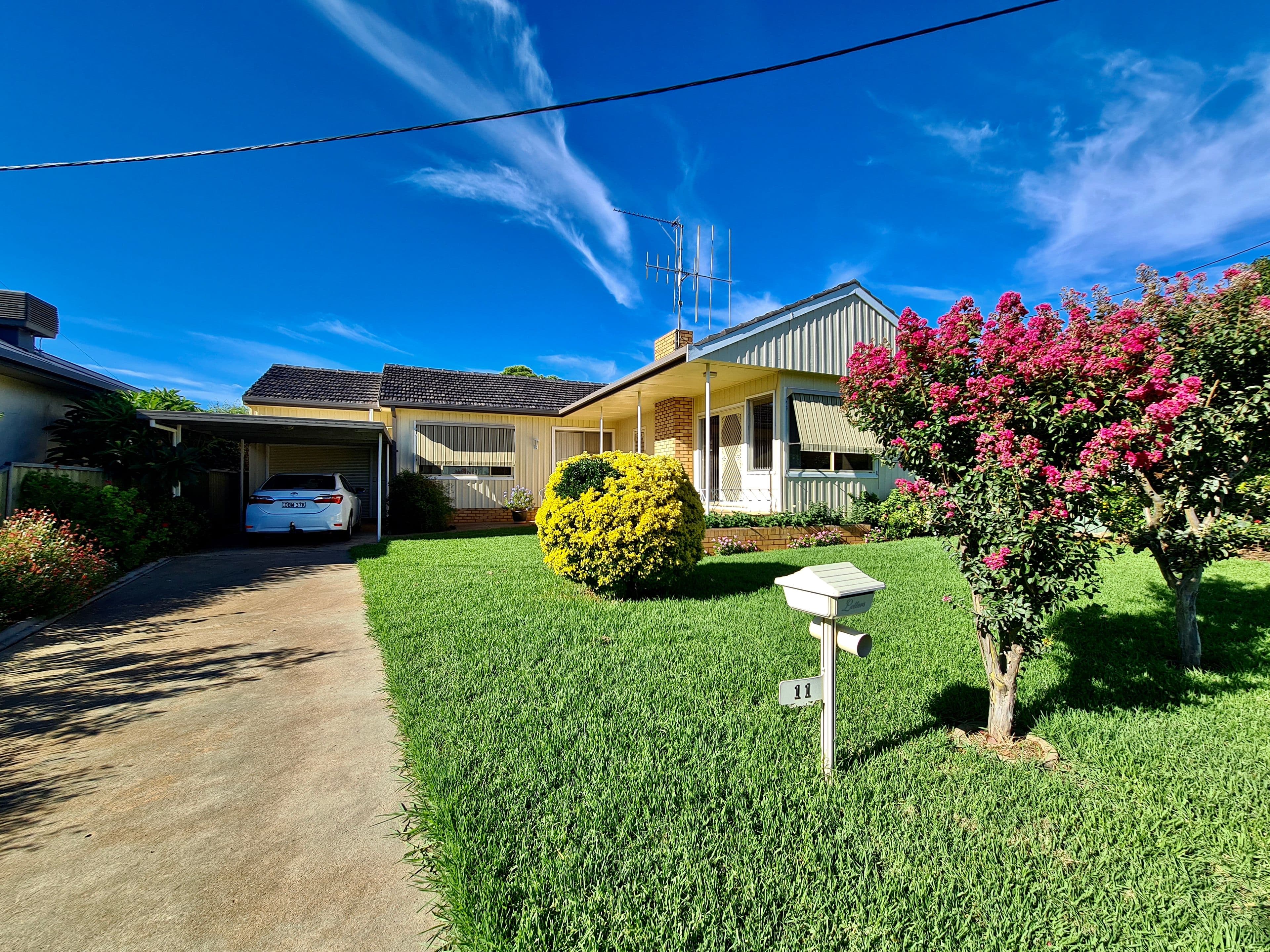 11 Brolgan Road, Parkes NSW 2870, Parkes - Thumbnail 2