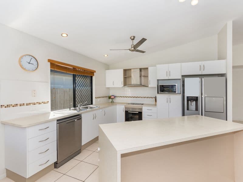 17 Twinview Terrace, Idalia QLD 4811, Idalia - Thumbnail 3