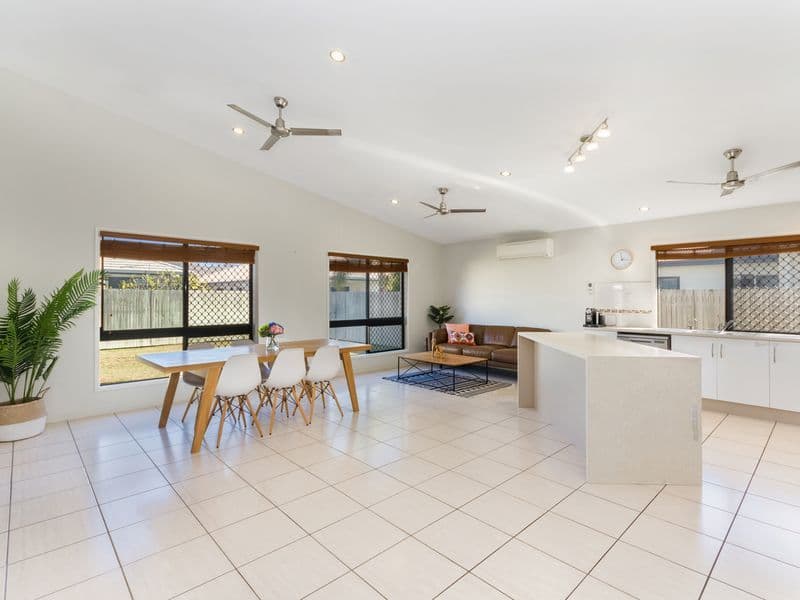 17 Twinview Terrace, Idalia QLD 4811, Idalia - Thumbnail 4