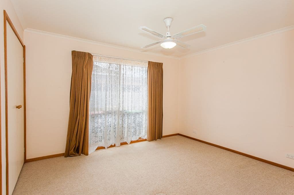 52 Norma Street, MELTON VIC 3337, Melton - Thumbnail 5