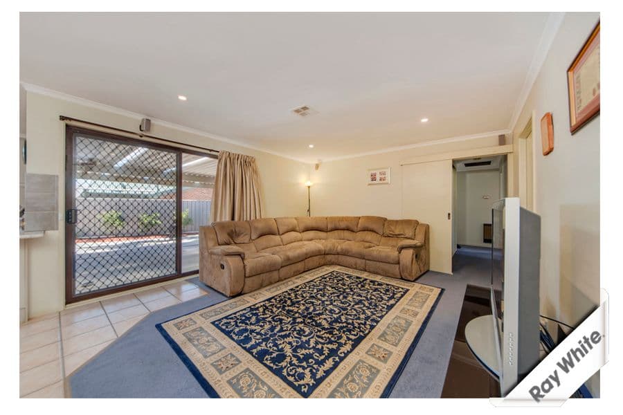 6 Edmond Close, GILMORE ACT 2905, Gilmore - Thumbnail 3