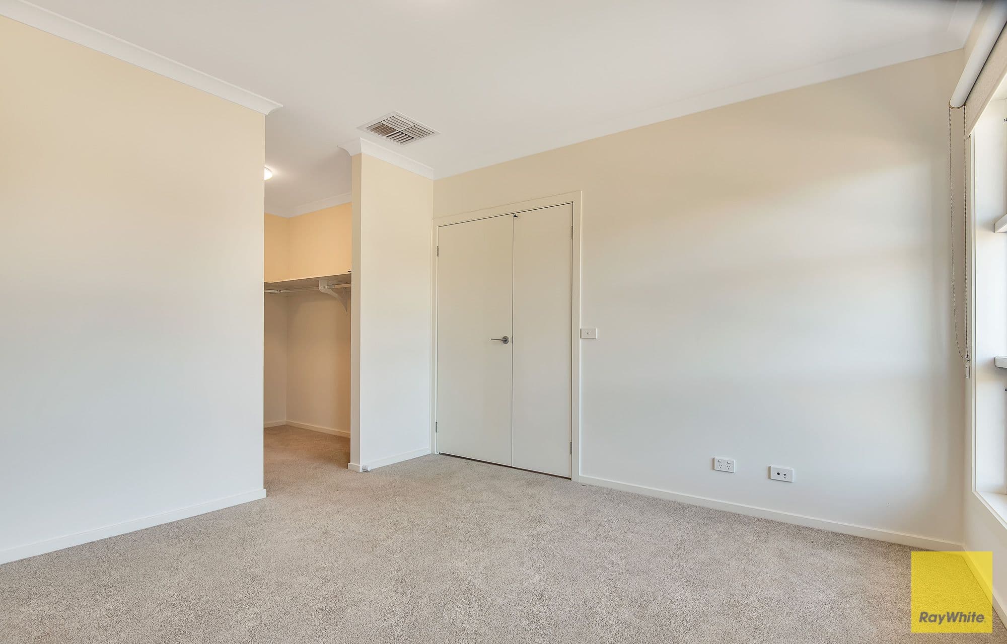 33 Rapa Drive, TARNEIT VIC 3029, Tarneit - Thumbnail 4