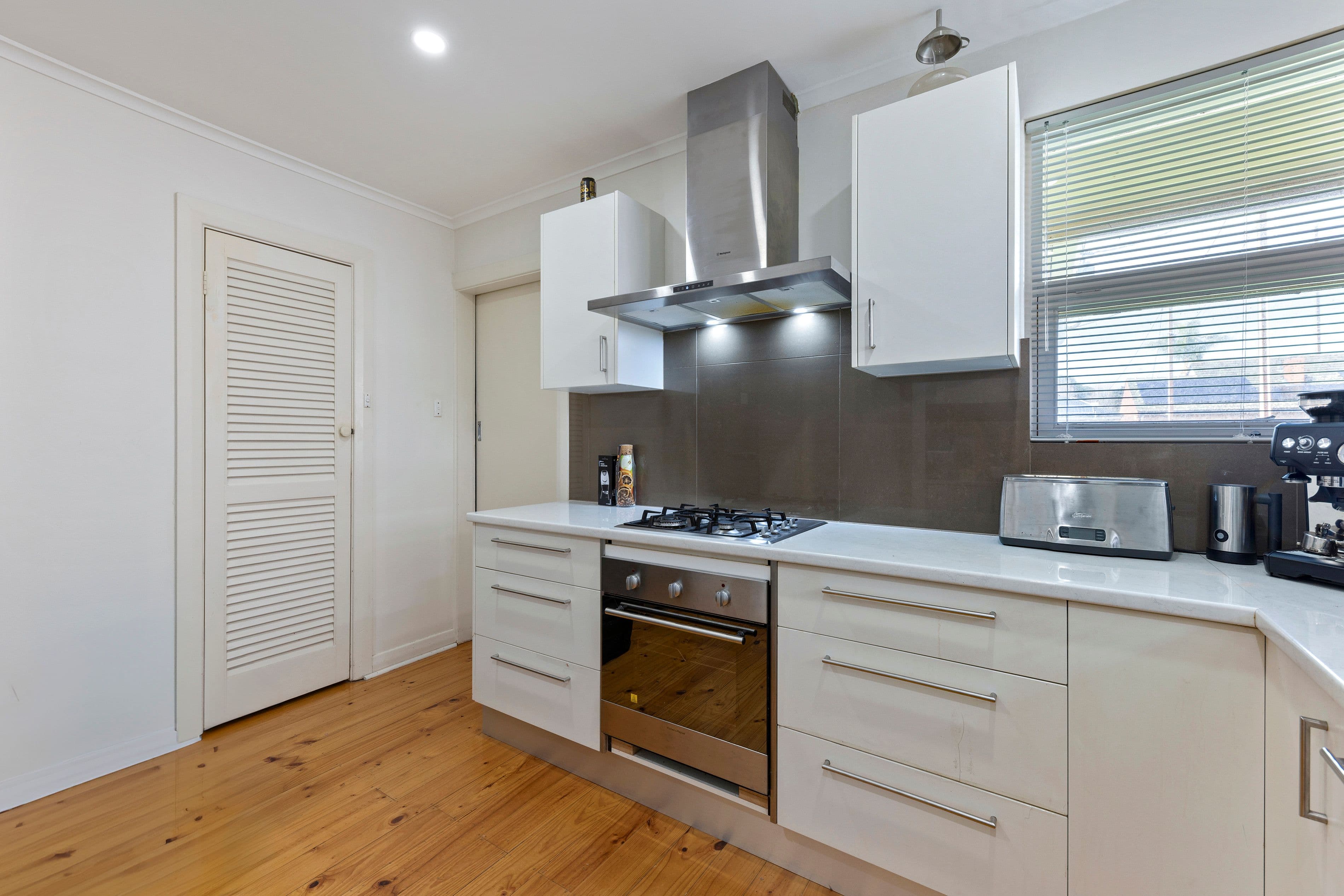 13 Doncaster Avenue, Novar Gardens SA 5040, Novar Gardens - Thumbnail 5