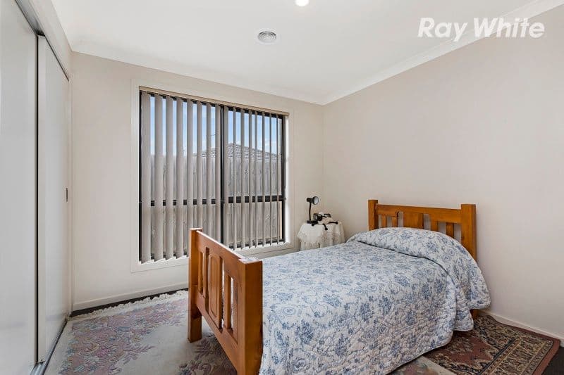 4 Alapont Close, Pakenham VIC 3810, Pakenham - Thumbnail 8