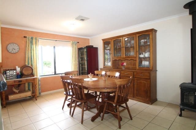 16 Kelly Street, CLARE SA 5453, Clare - Thumbnail 6