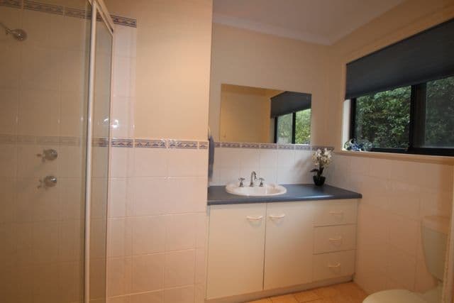16 Kelly Street, CLARE SA 5453, Clare - Thumbnail 7