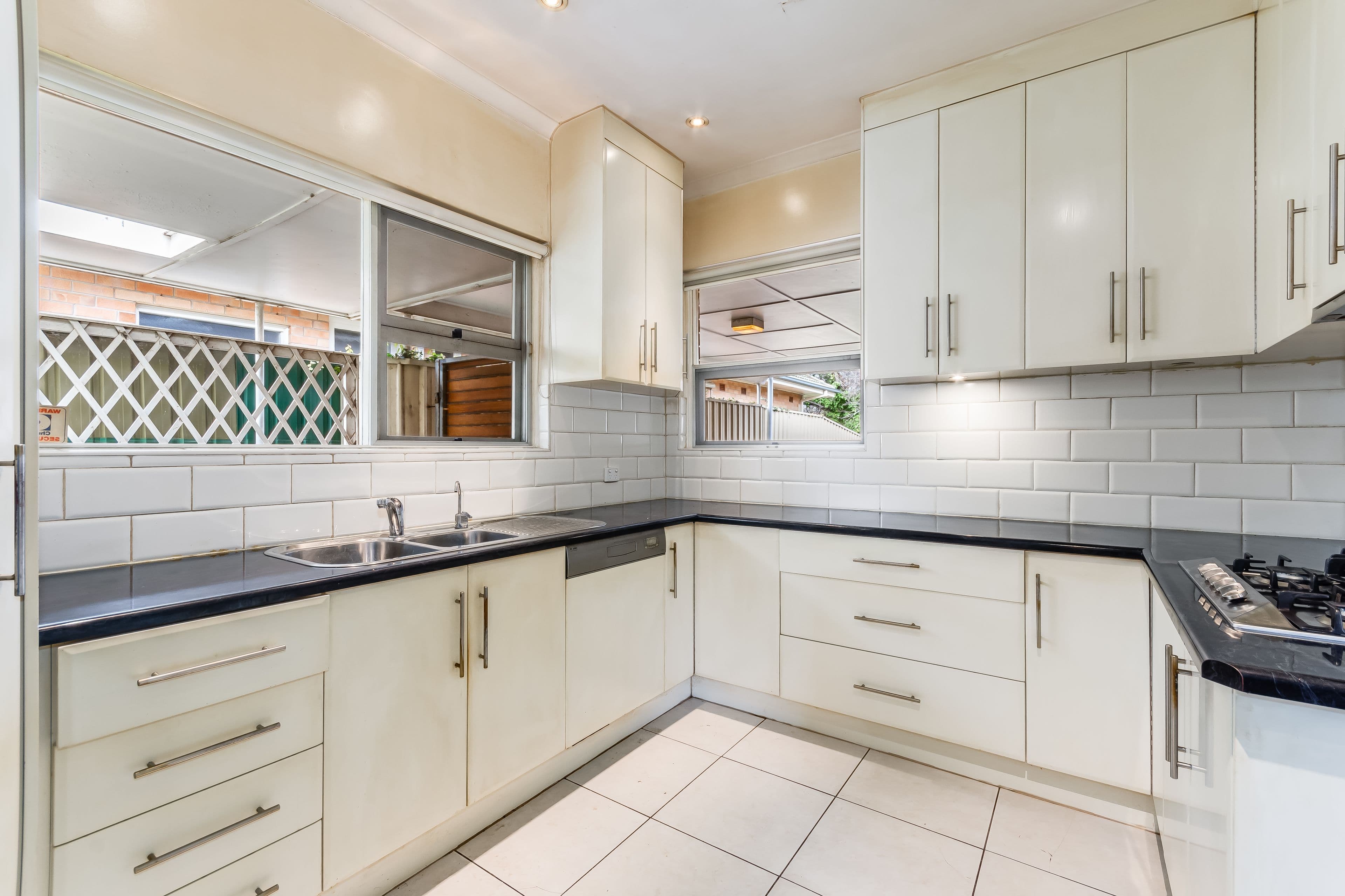 18 Moore Street, Somerton Park SA 5044, Somerton Park - Thumbnail 6
