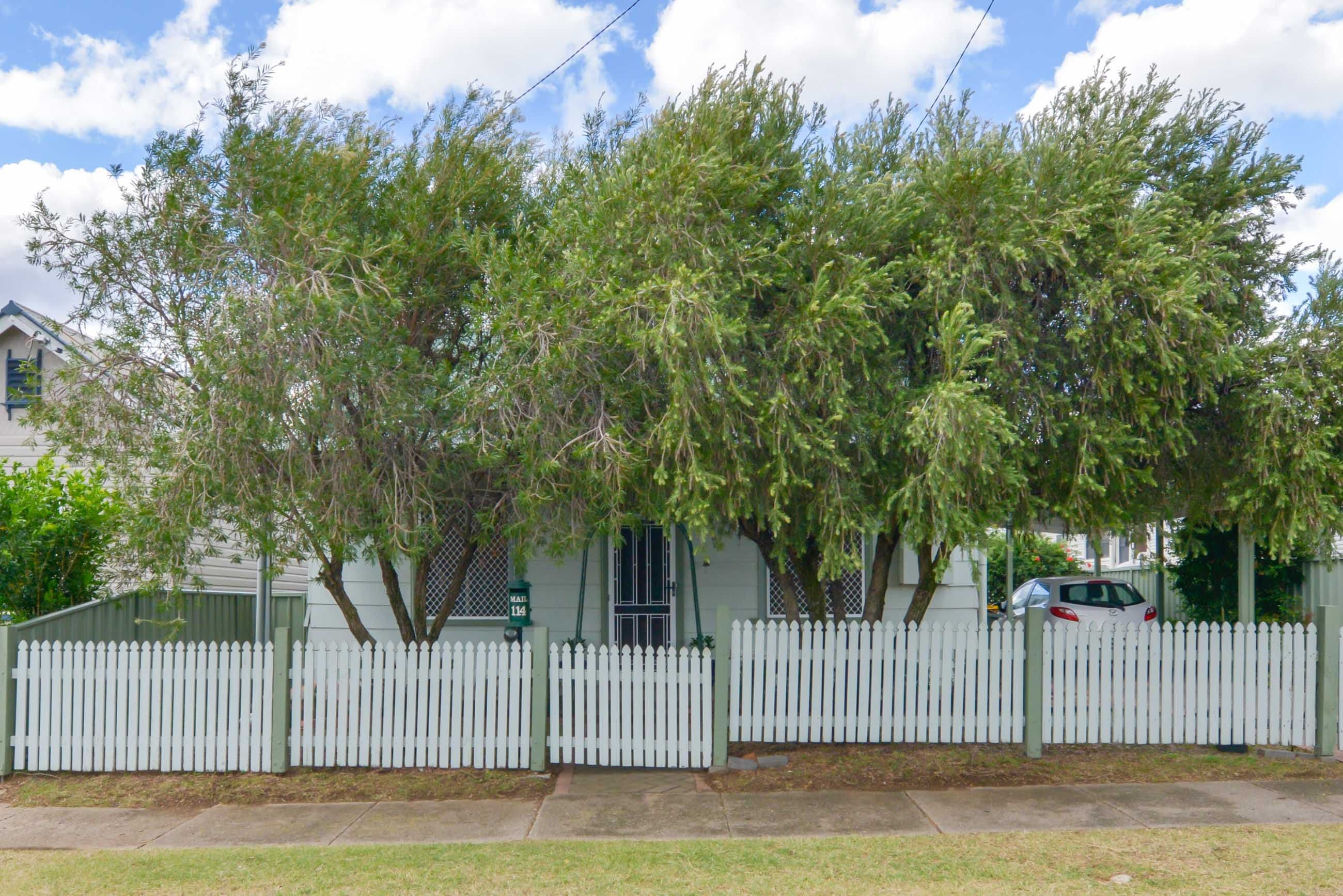 114 Denison Street, Tamworth NSW 2340, Tamworth - Image 1