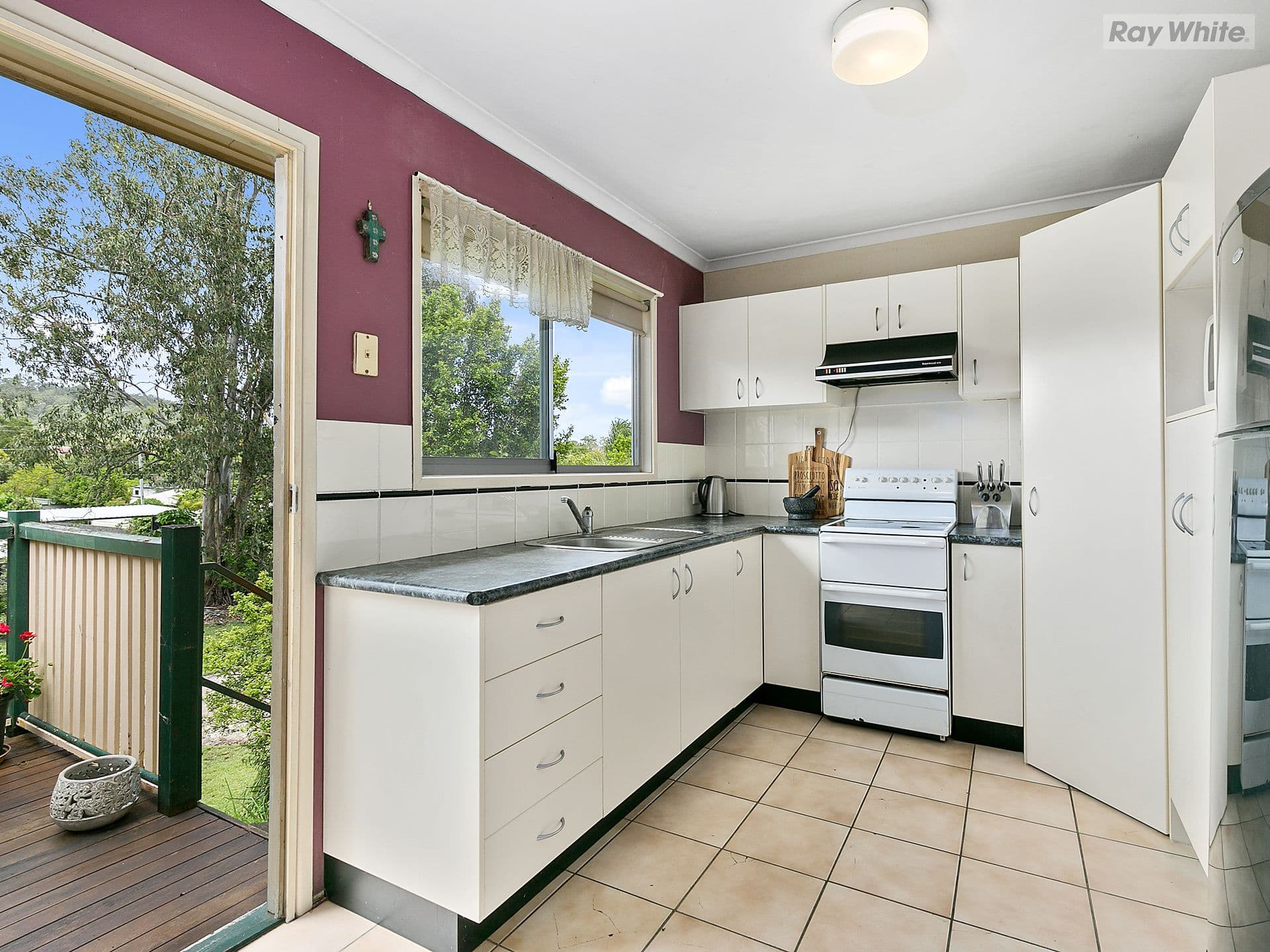 52 Kanangra Street, Redbank Plains QLD 4301, Redbank Plains - Thumbnail 3