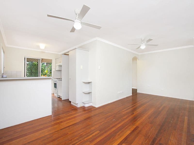 19 Lobelia Avenue, Daisy Hill QLD 4127, Daisy Hill - Thumbnail 3
