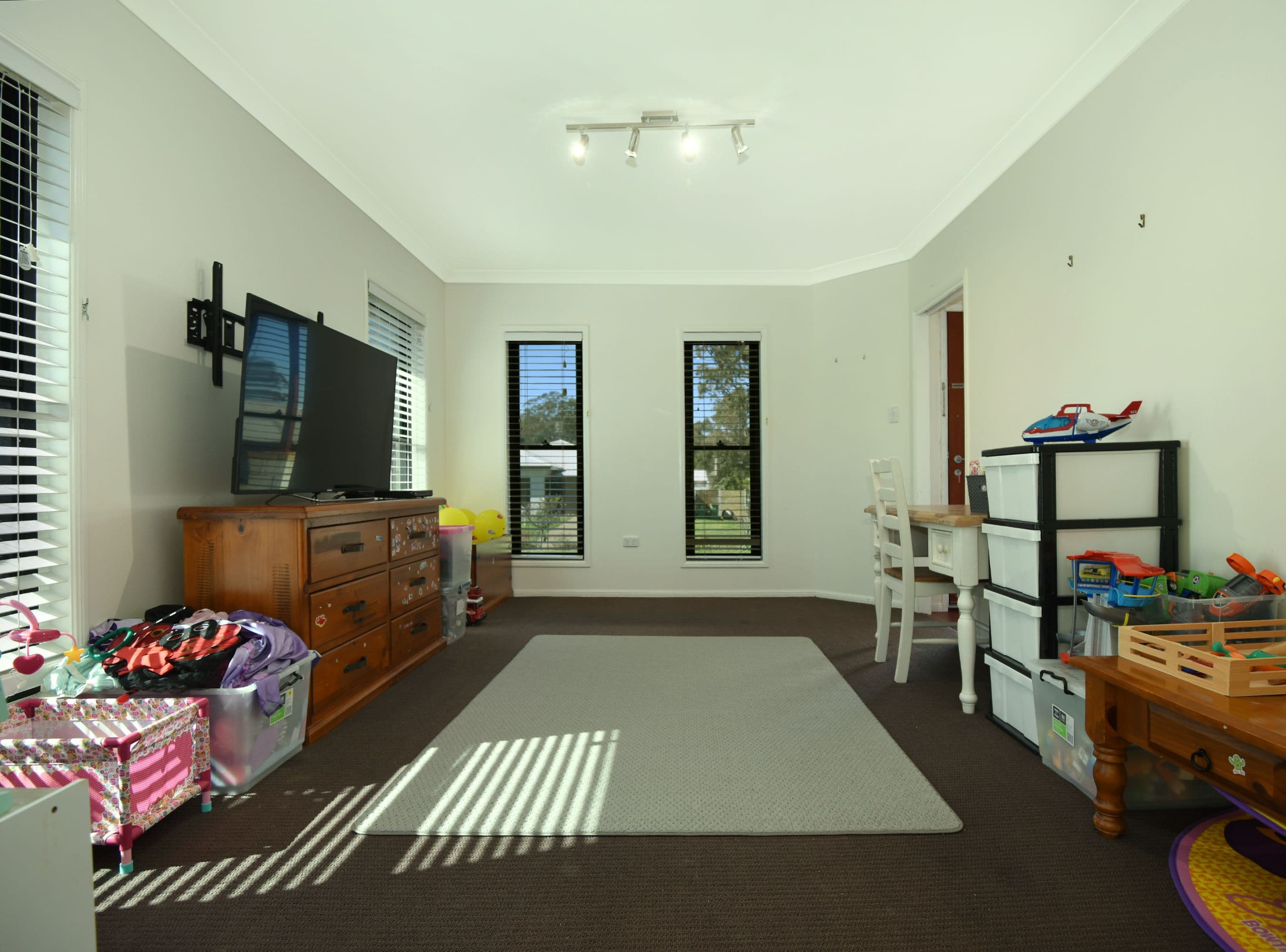 12 Lilly Avenue, Cawdor QLD 4352, Cawdor - Thumbnail 3