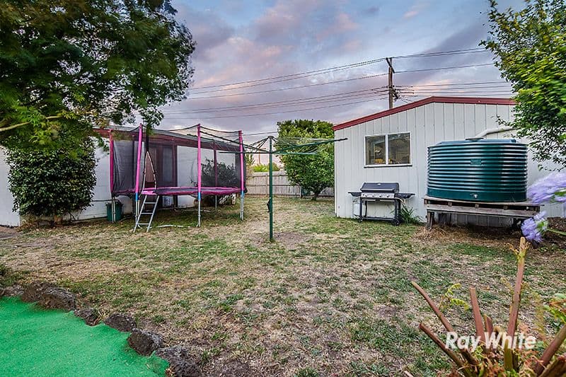 24 Camms Road, Cranbourne VIC 3977, Cranbourne - Thumbnail 8