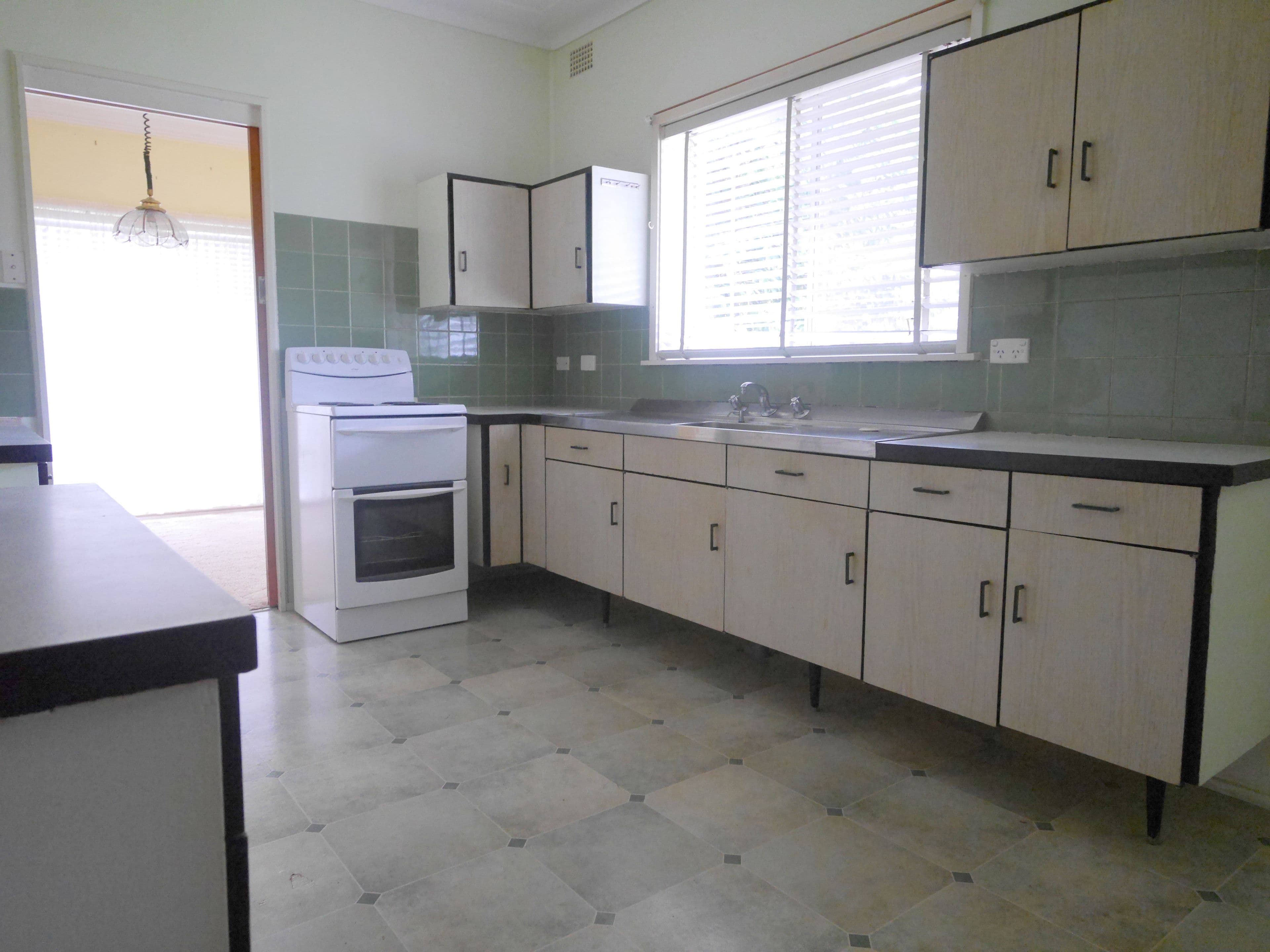 39 Comerford Street, Cowra - Thumbnail 4