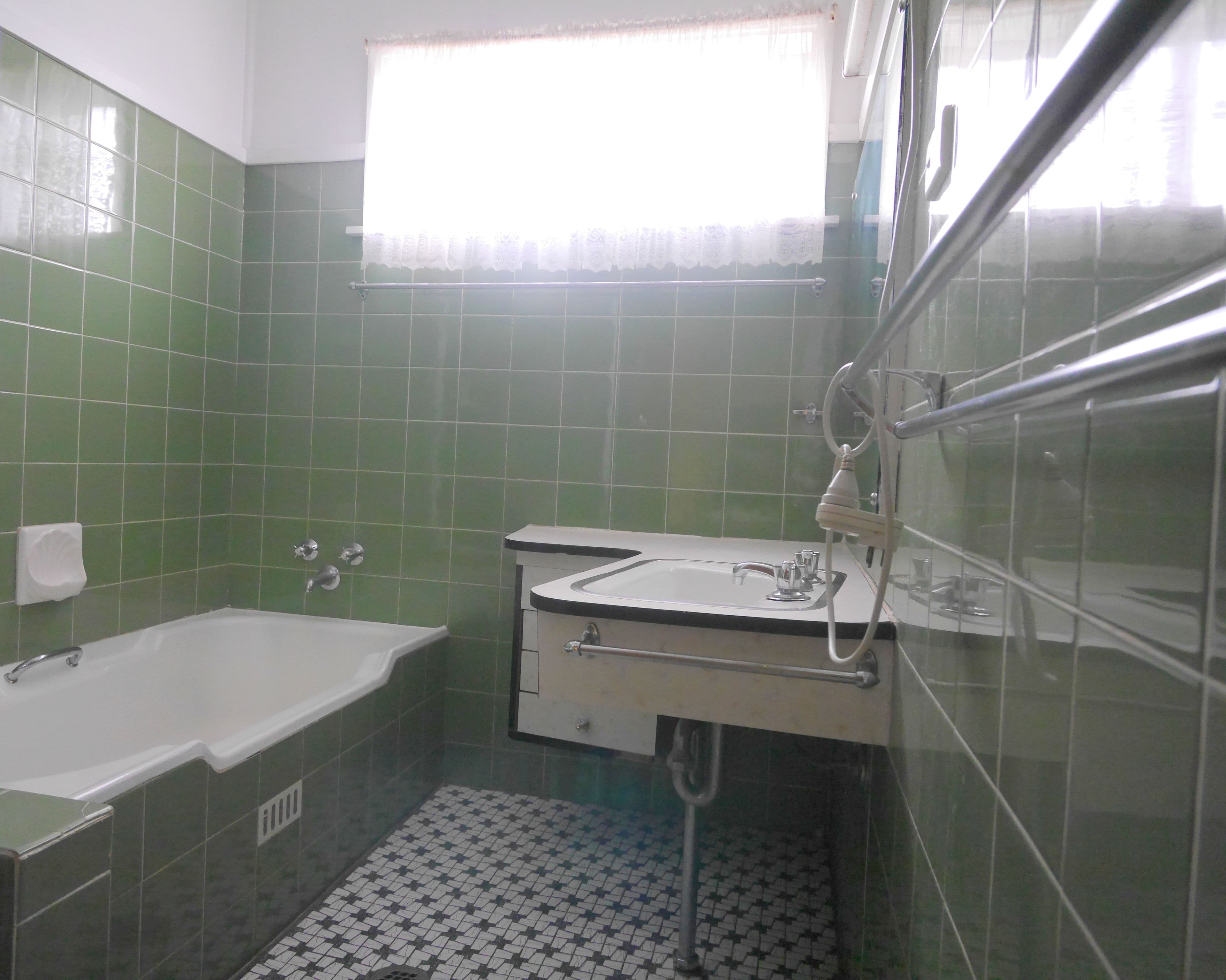 39 Comerford Street, Cowra - Thumbnail 8
