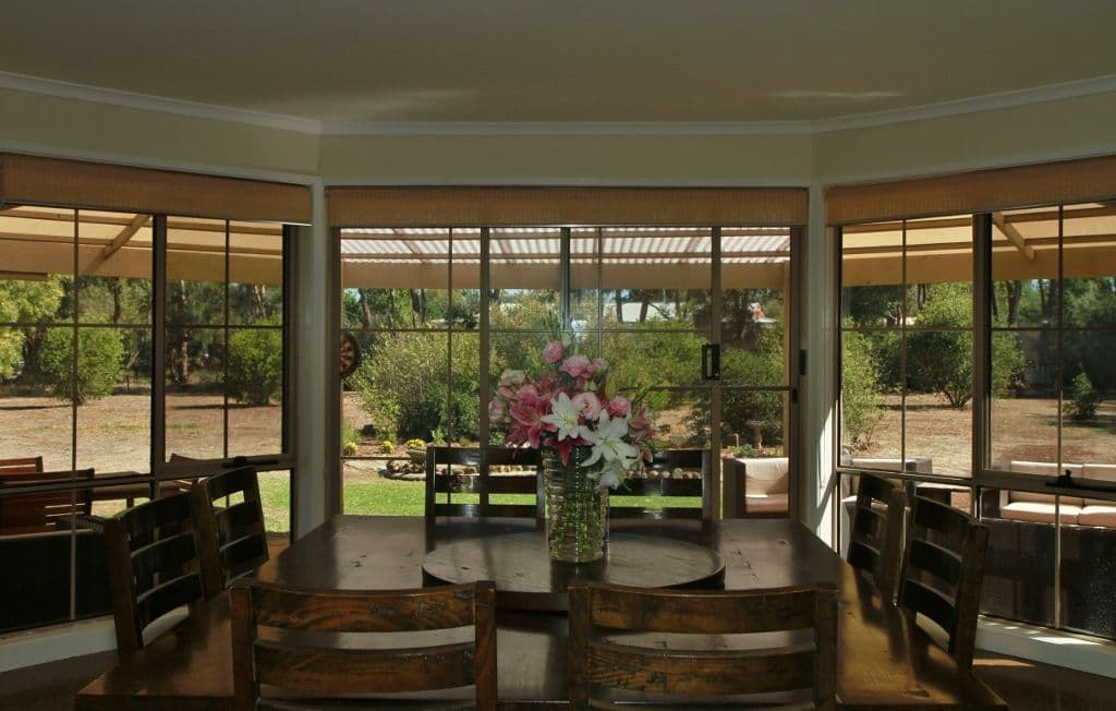 2 Thompsons Lane, Heathcote VIC 3523, Heathcote - Thumbnail 2