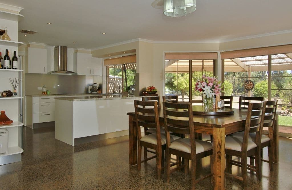 2 Thompsons Lane, Heathcote VIC 3523, Heathcote - Thumbnail 3