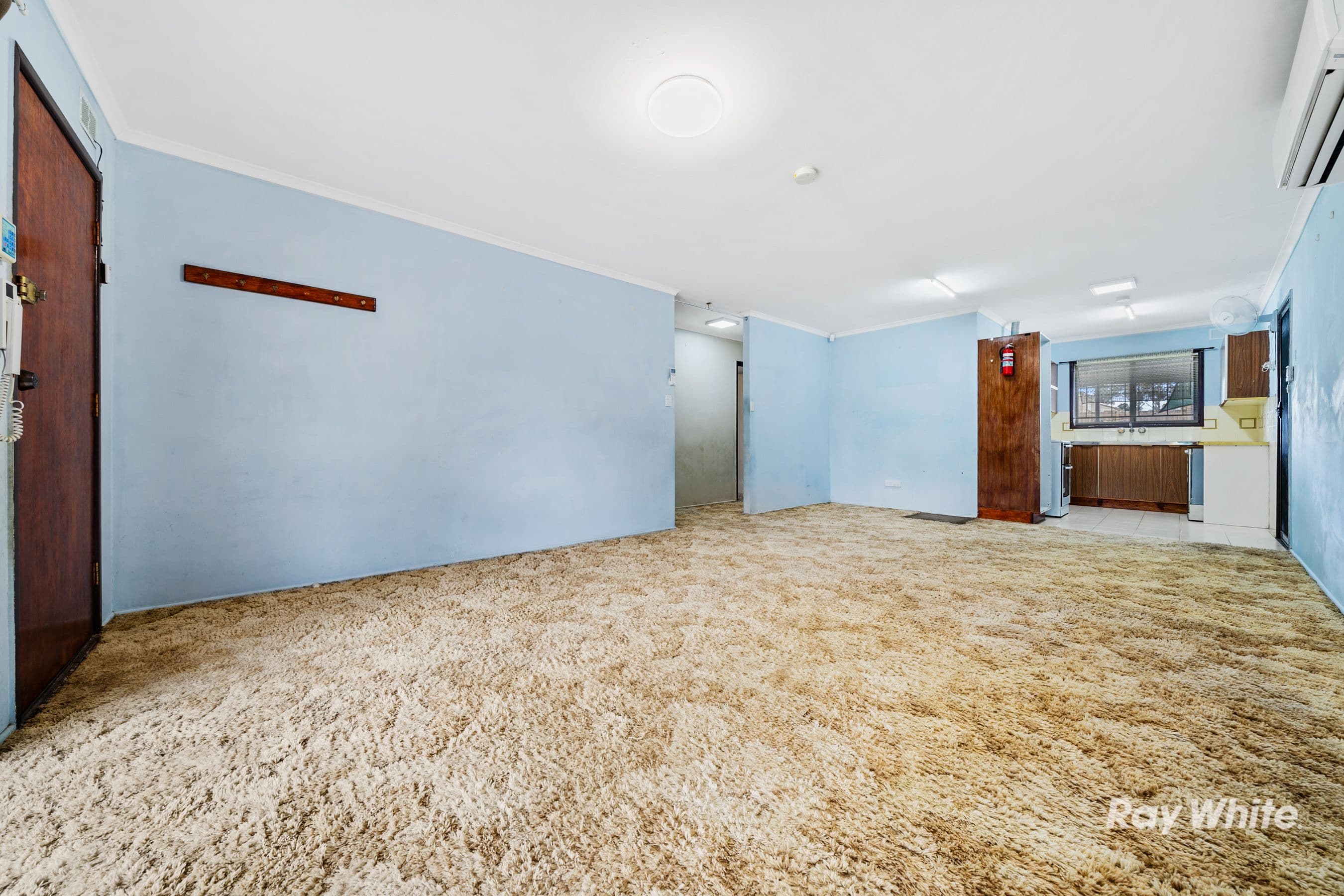27 Birch Street, Kingston QLD 4114, Kingston - Thumbnail 2