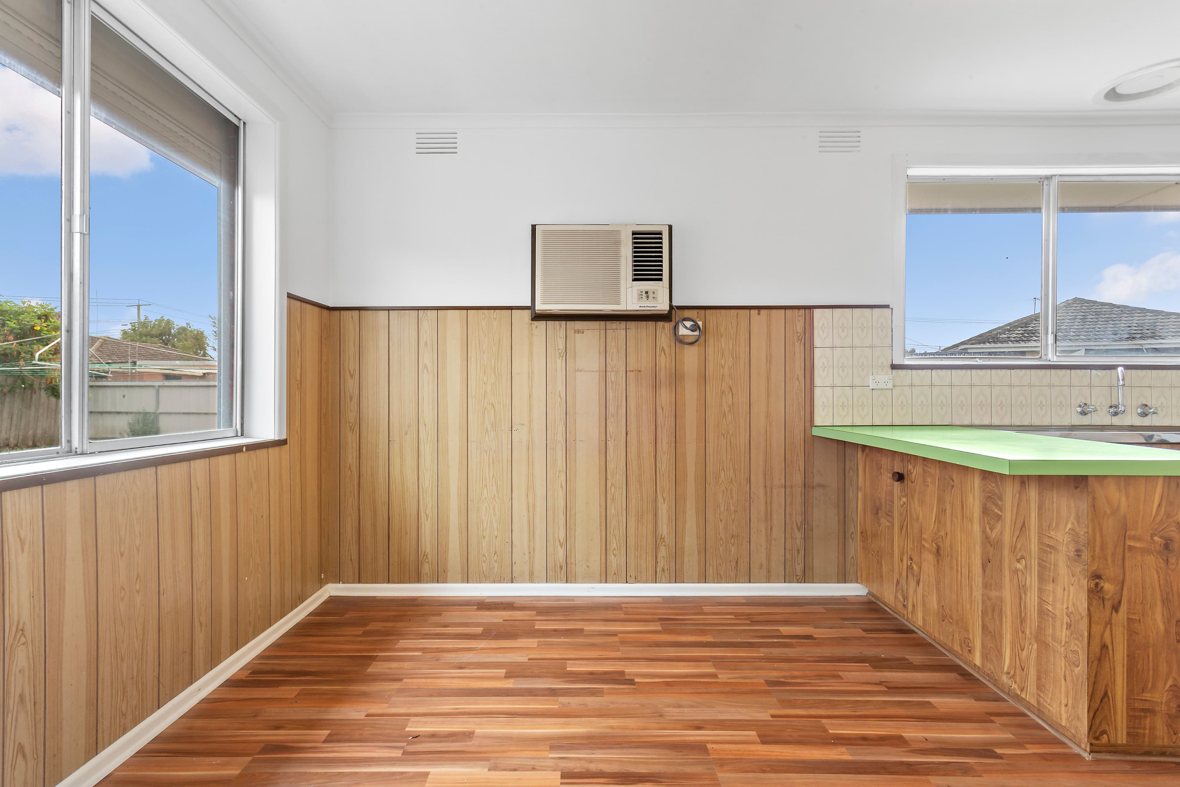 4 Tobruk Court, Lalor VIC 3075, Lalor - Thumbnail 3