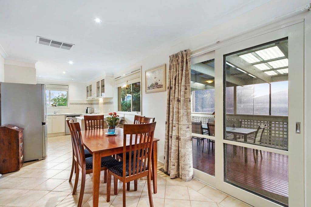 1 Melody Court, Mooroolbark VIC 3138, Mooroolbark - Thumbnail 8