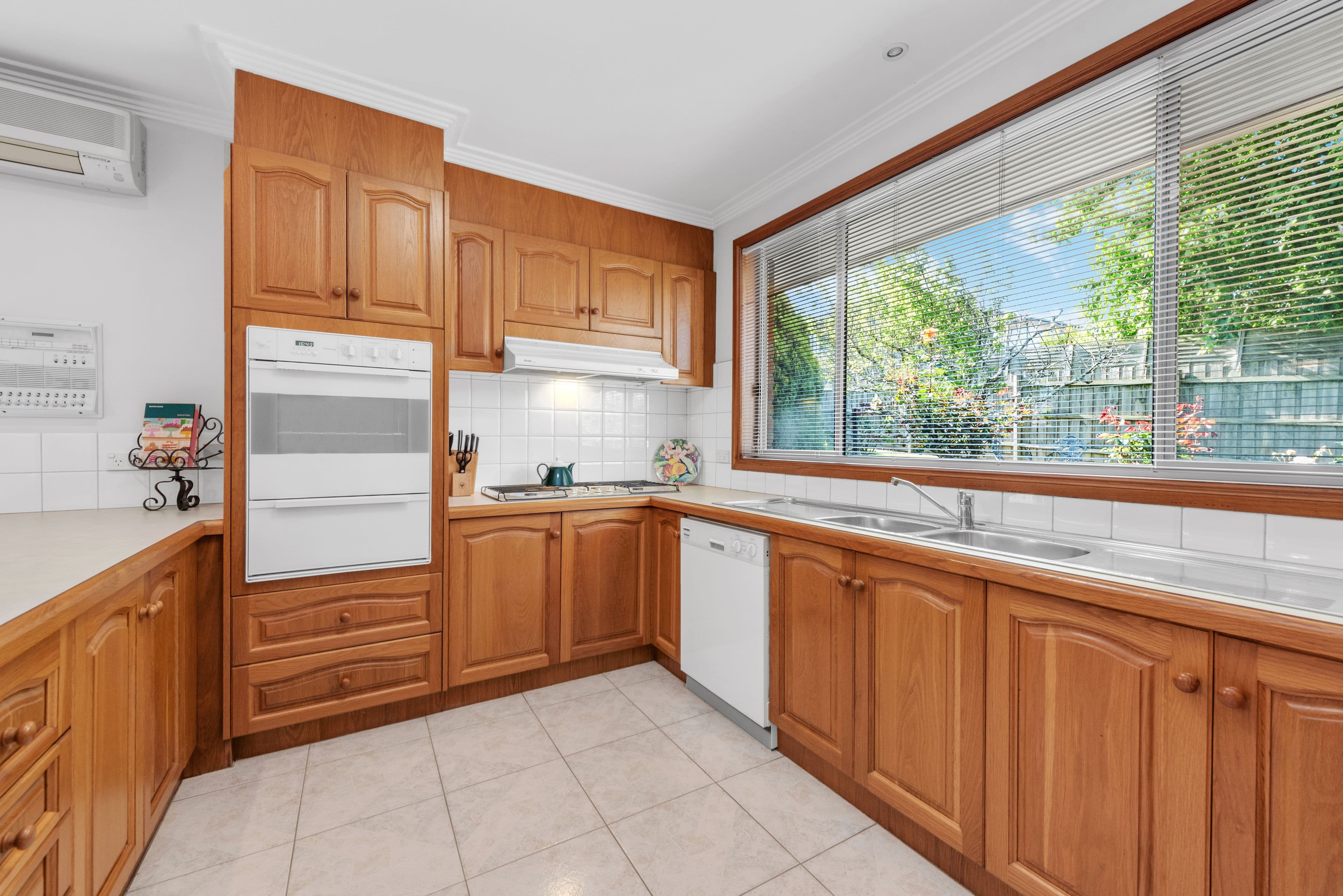 4 Ruby Place, Berwick VIC 3806, Berwick - Thumbnail 6