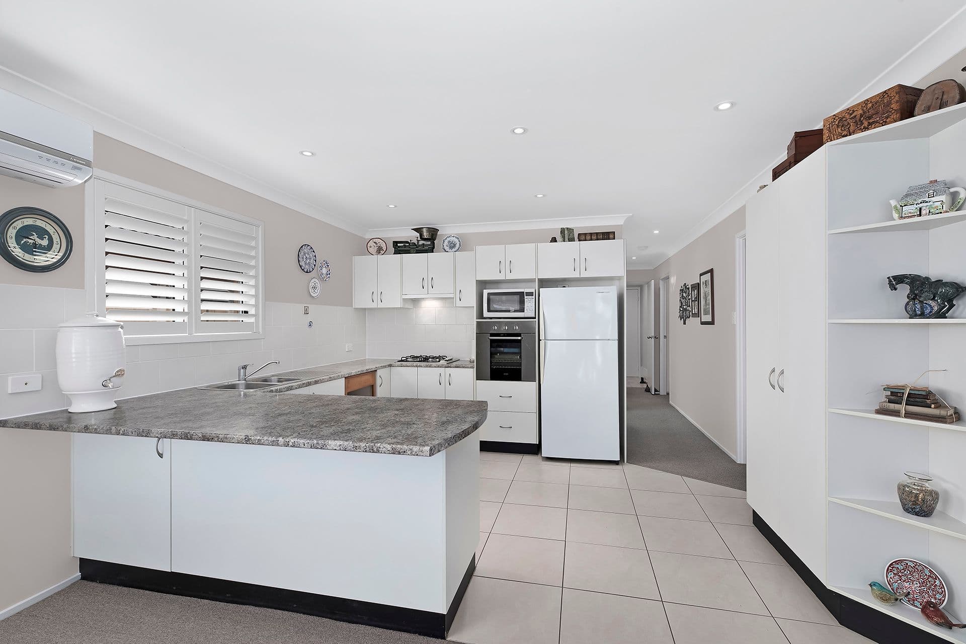39 Shamrock Drive, Berkeley Vale - Thumbnail 3